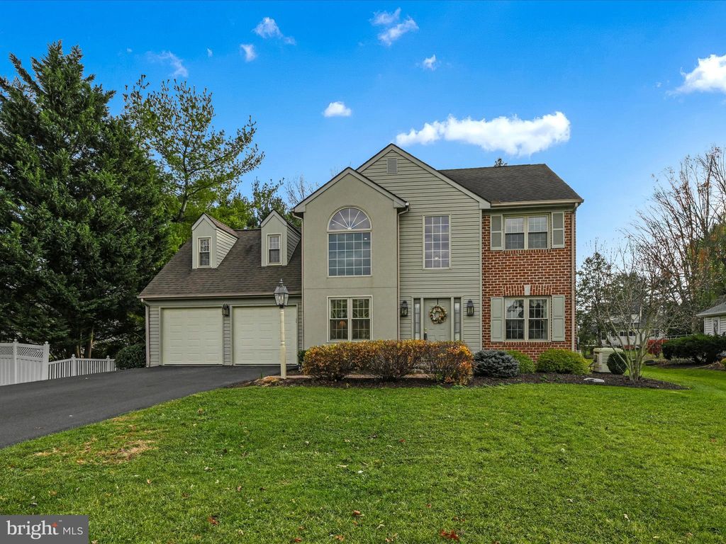 Photo of 144 Park Place, Landisville, PA 17538 (MLS # PALA2060274)