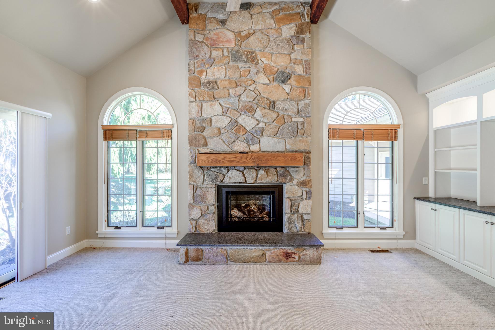 ROCK CREEK - Residential