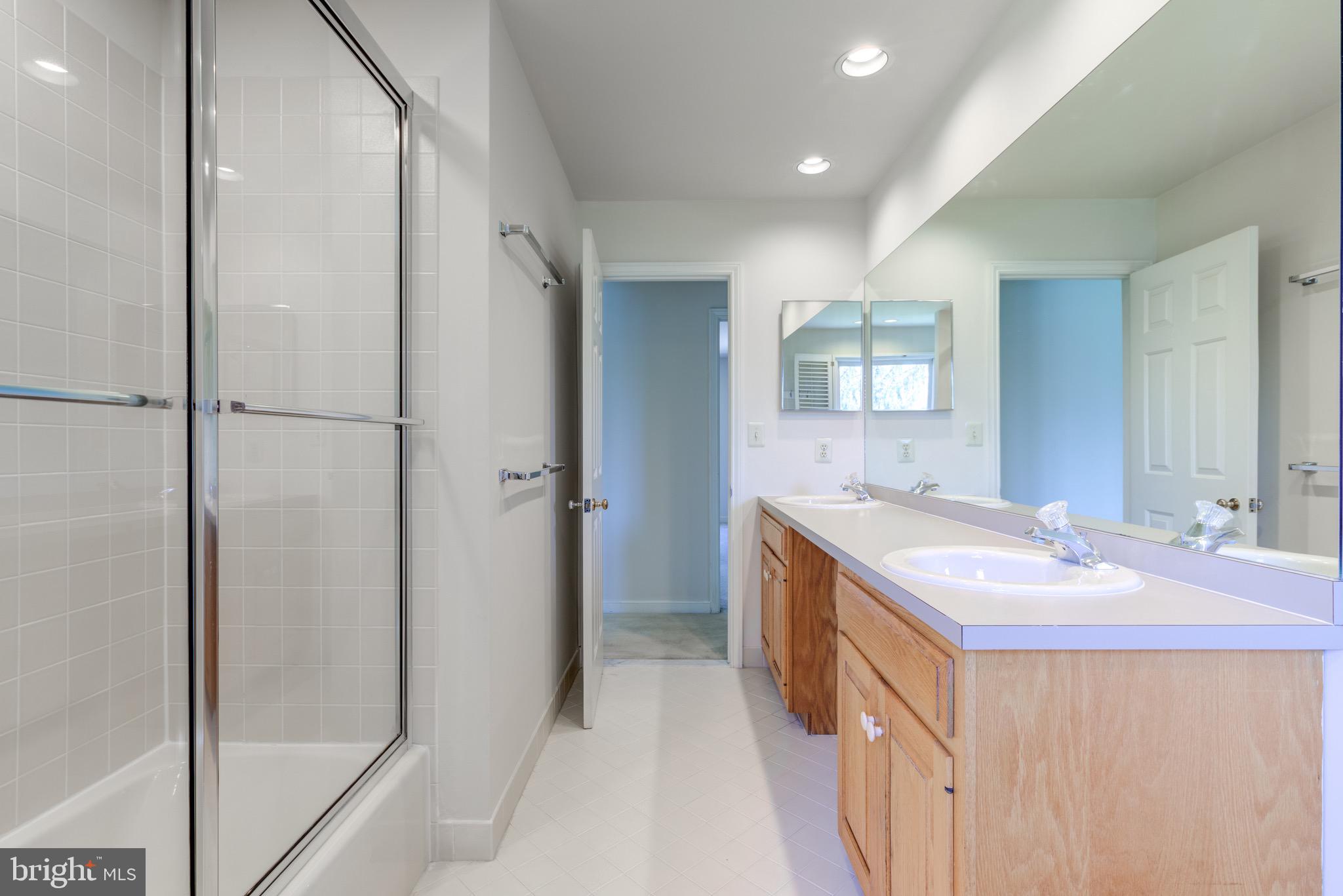 ROCK CREEK - Residential