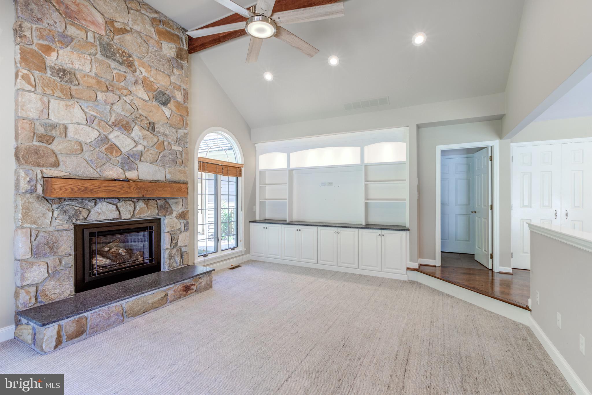 ROCK CREEK - Residential