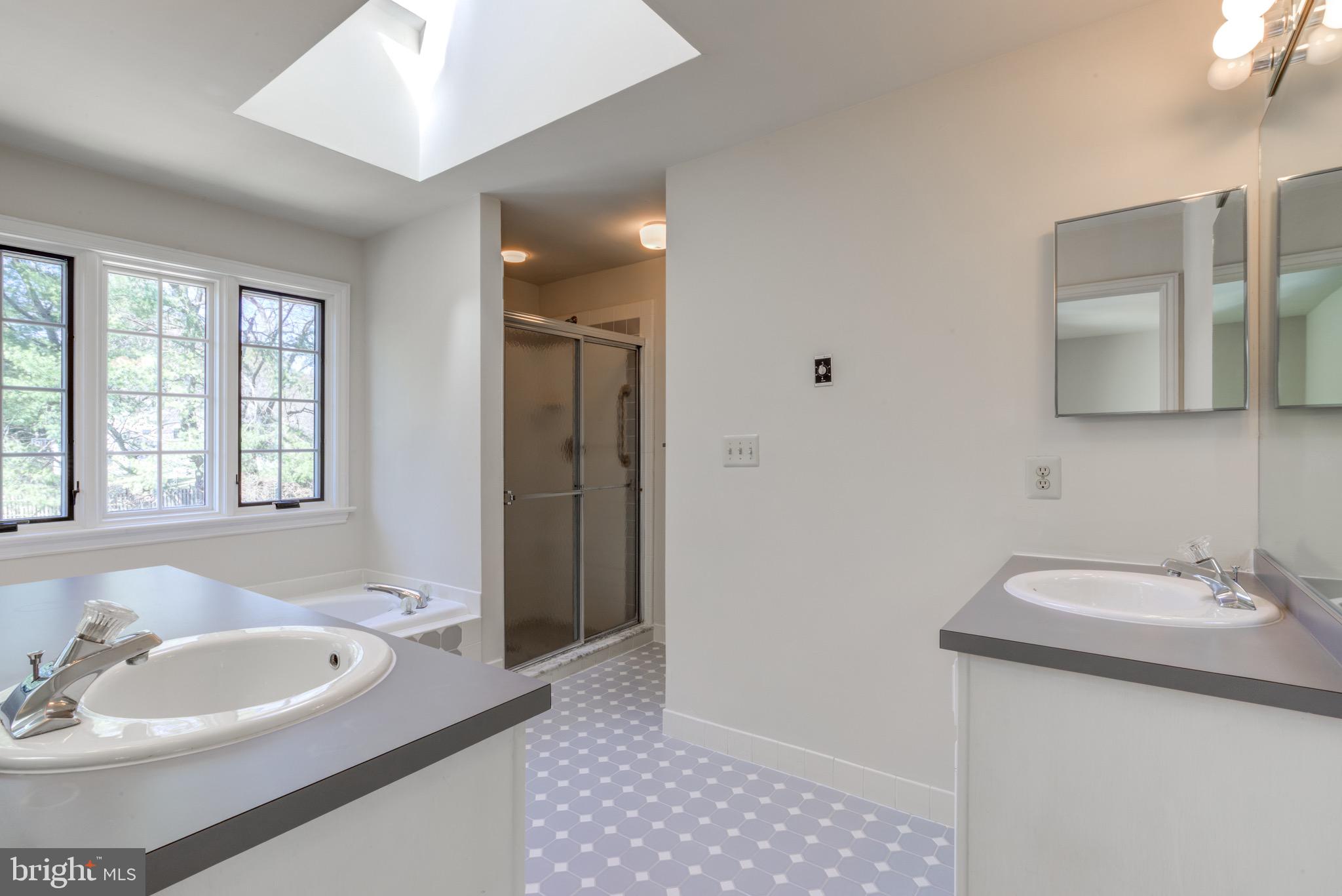 ROCK CREEK - Residential