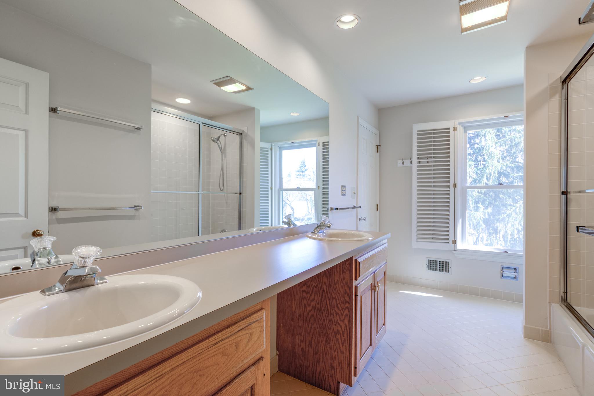 ROCK CREEK - Residential