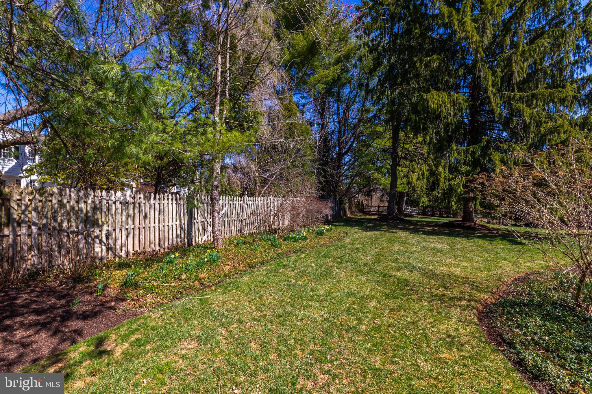 ROCK CREEK - Residential