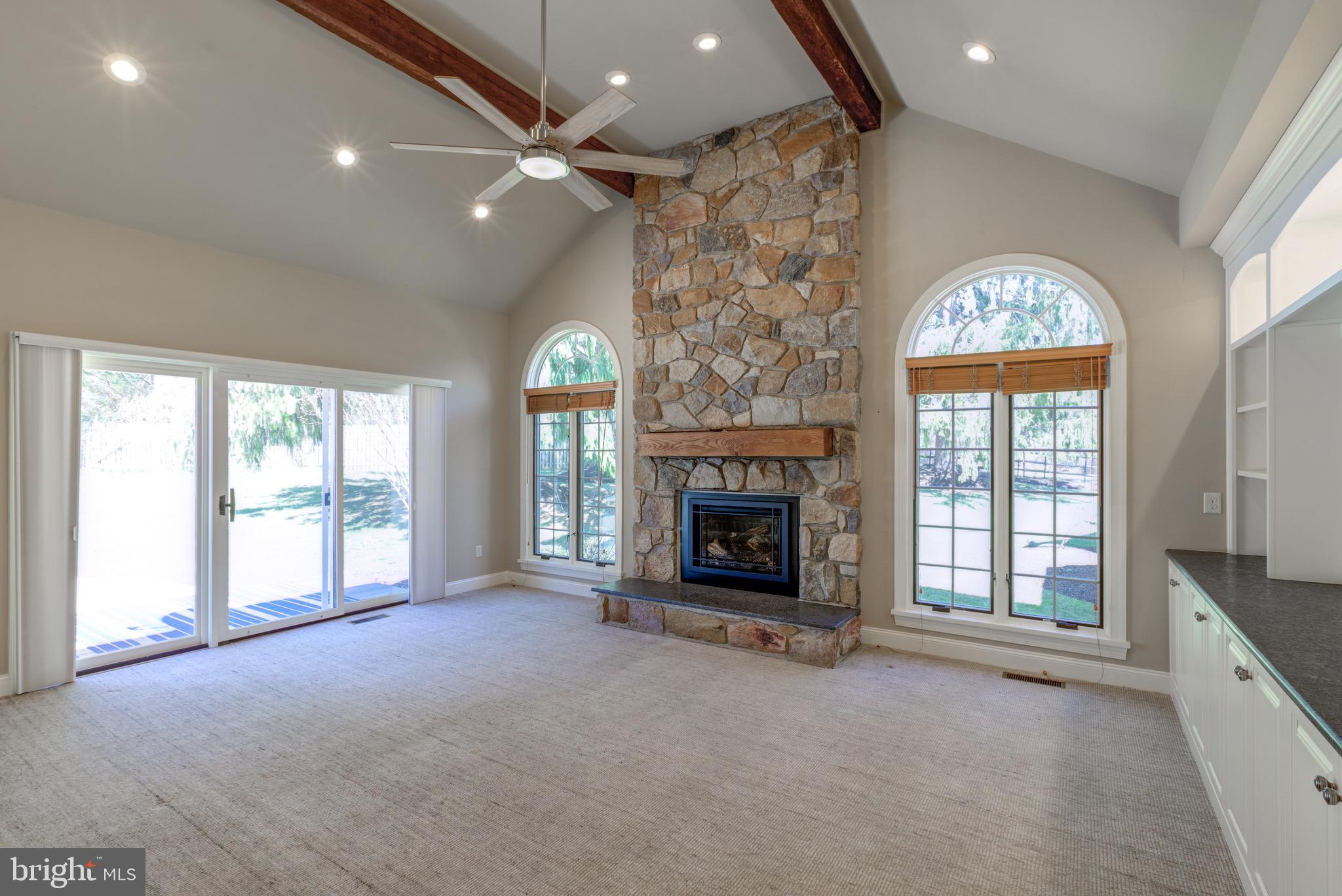 ROCK CREEK - Residential