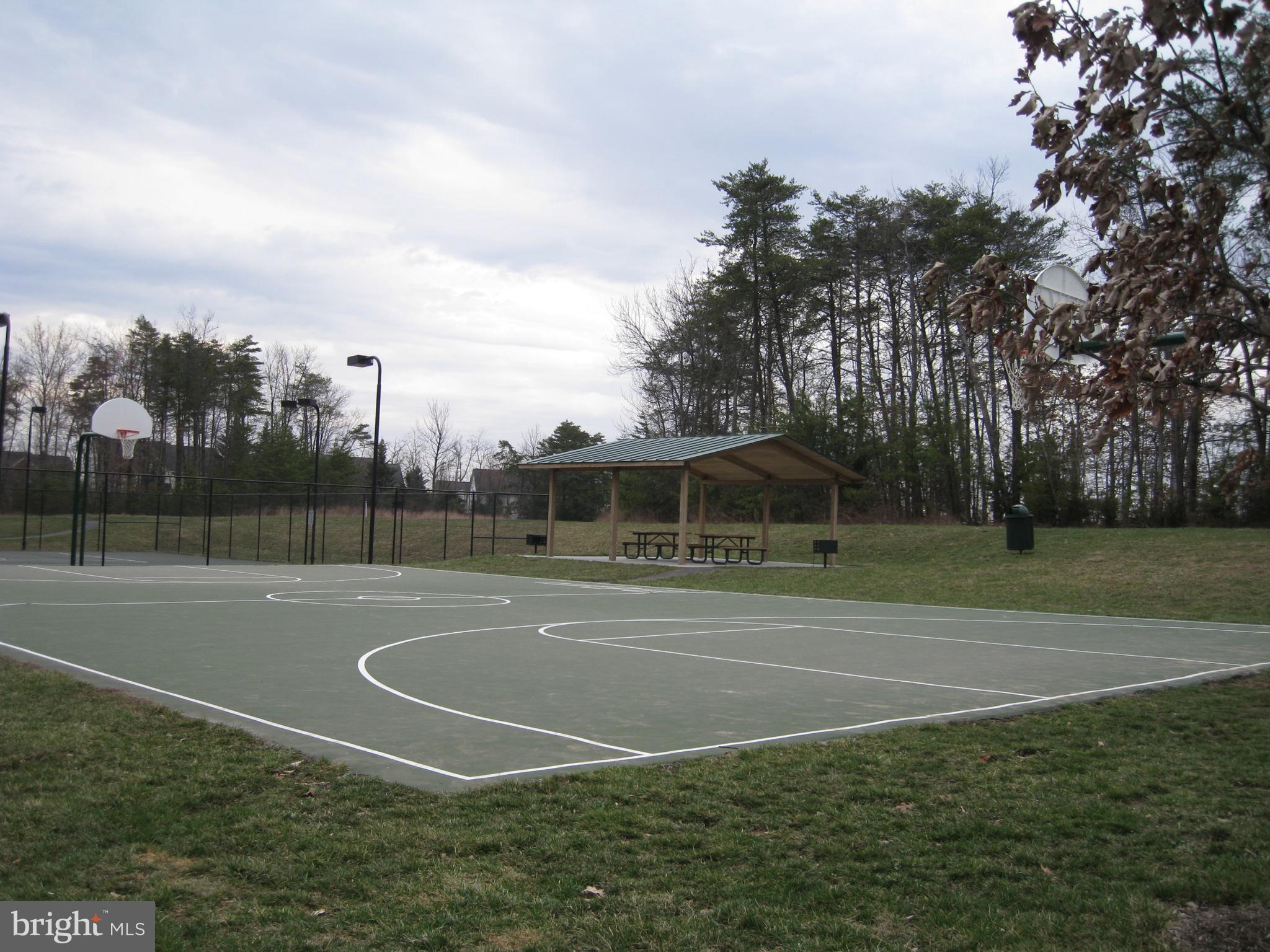 POTOMAC STATION - Residential