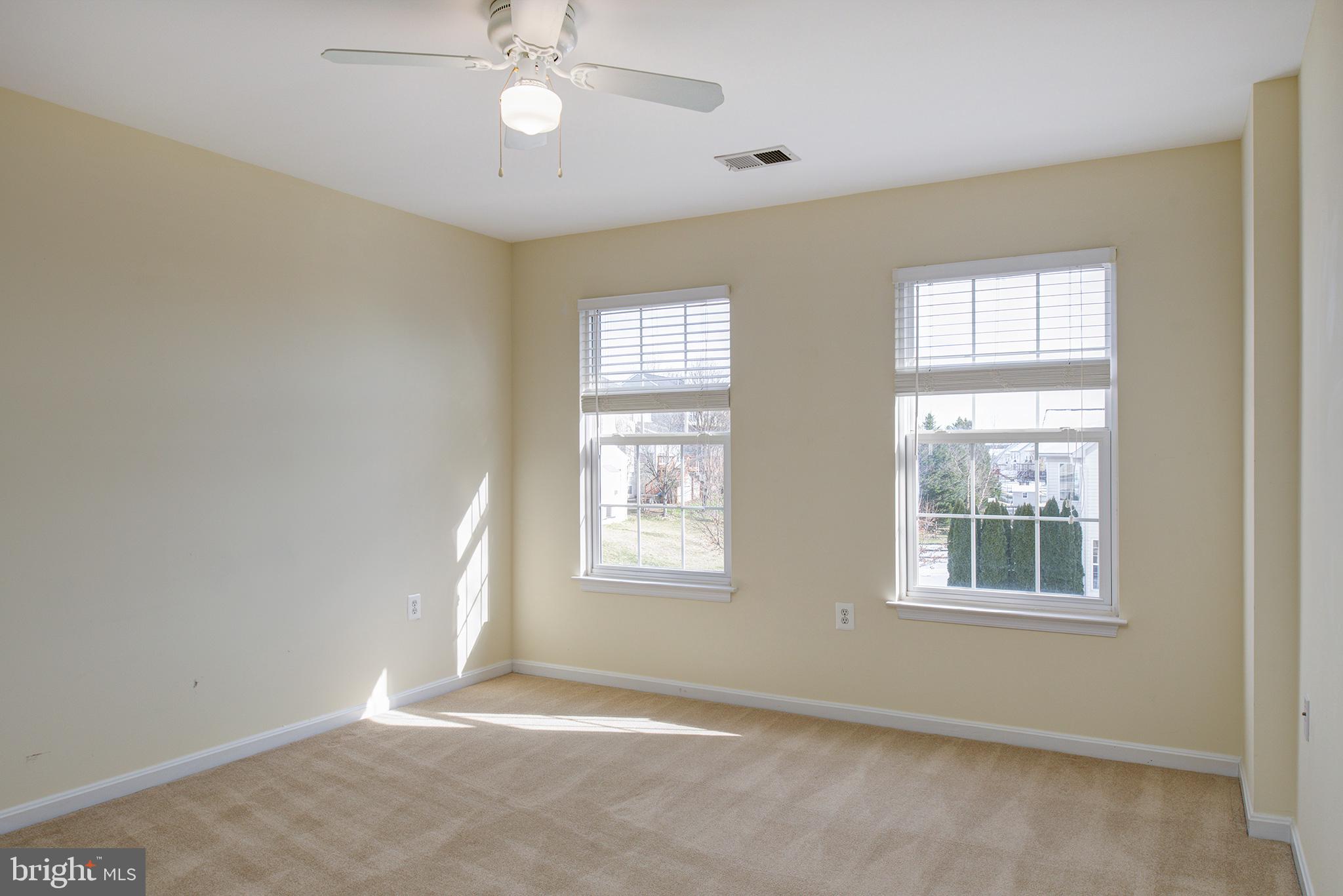 POTOMAC STATION - Residential