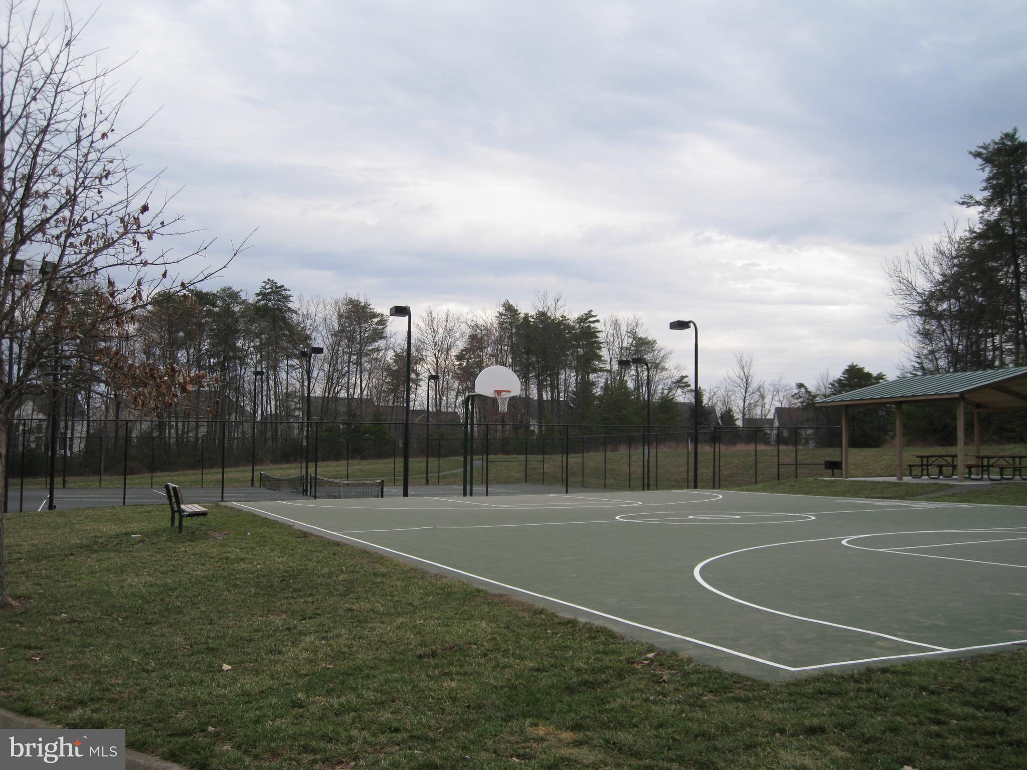 POTOMAC STATION - Residential