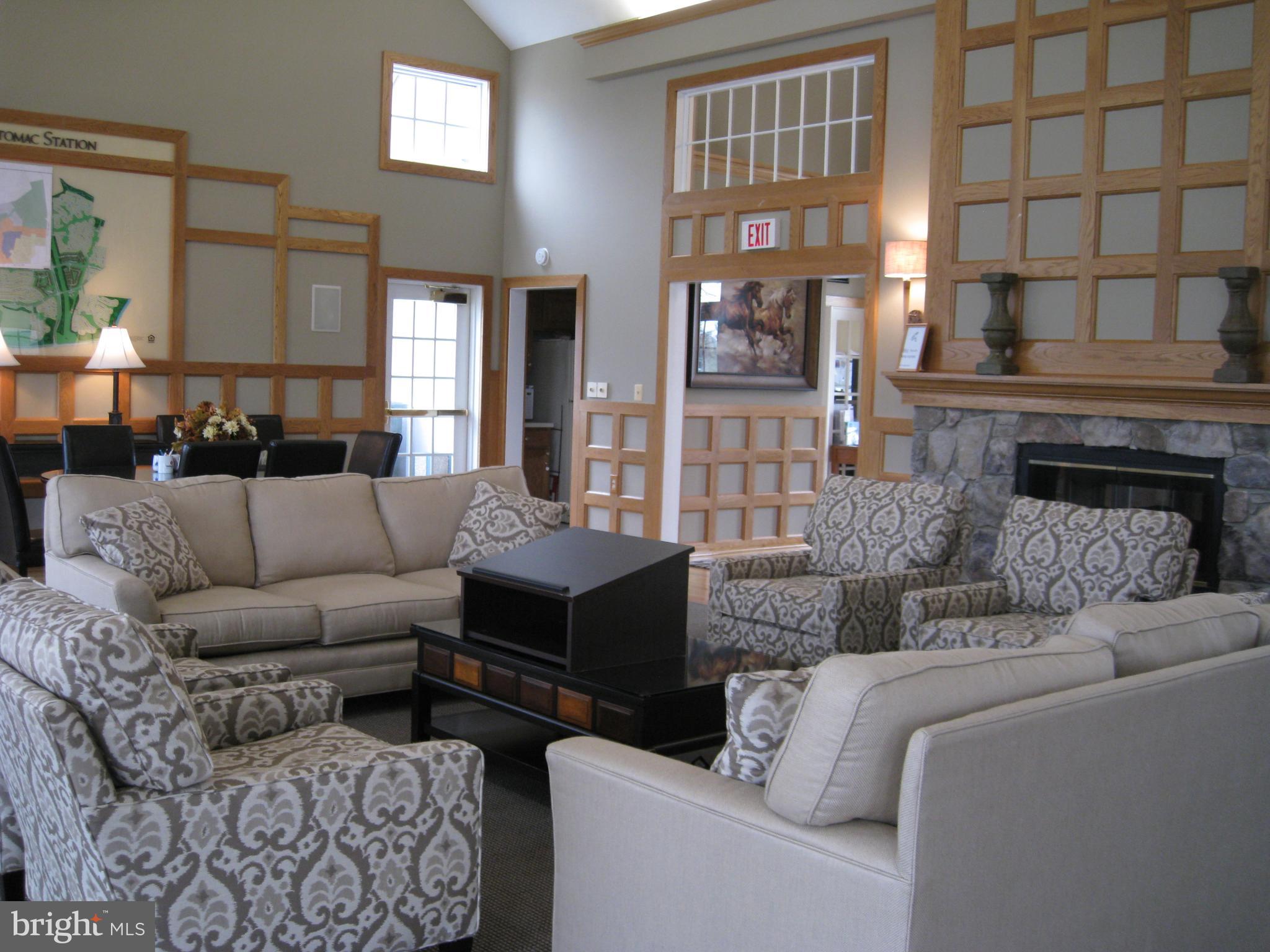 POTOMAC STATION - Residential