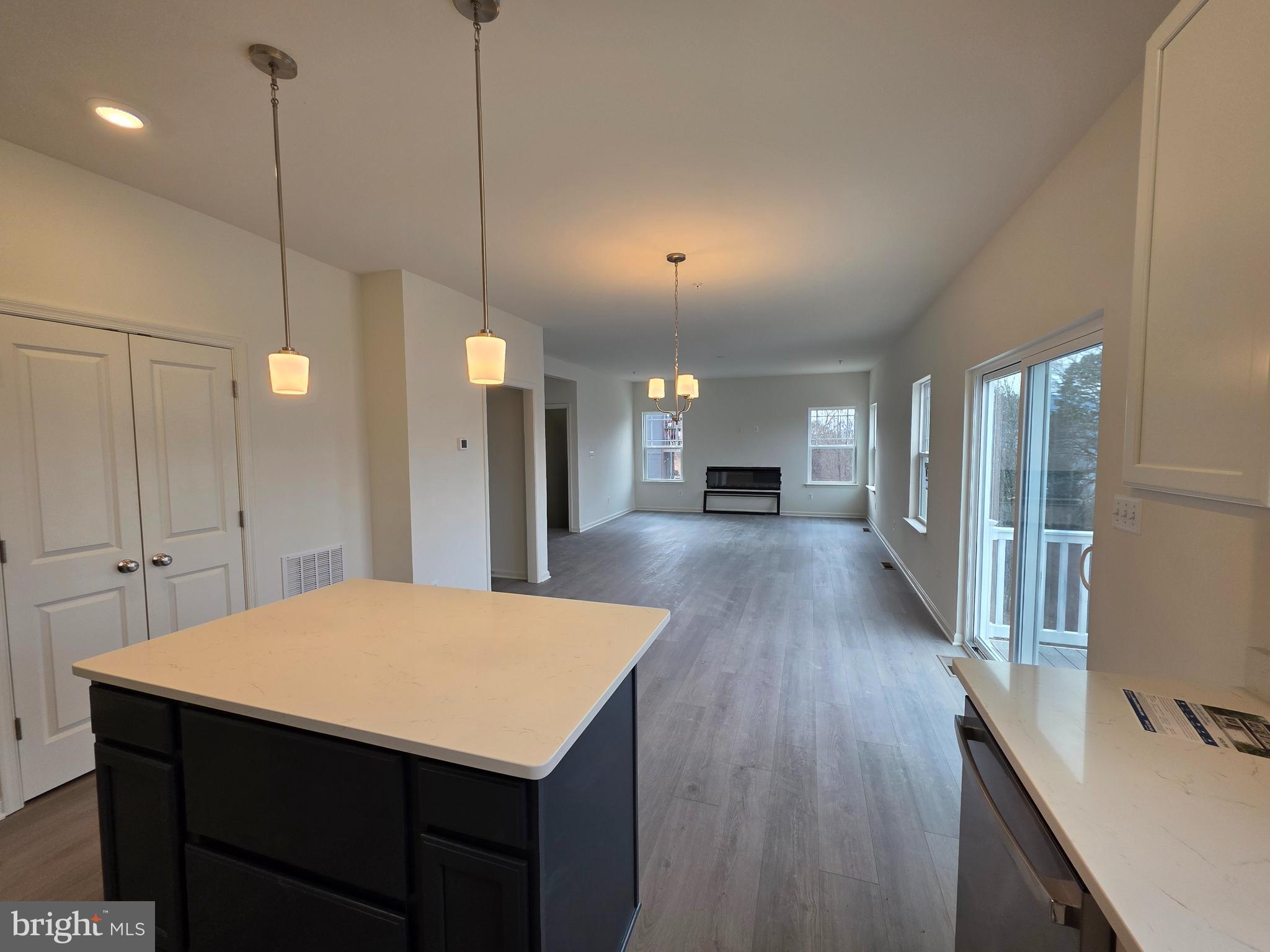 SUNSET VIEW - Residential