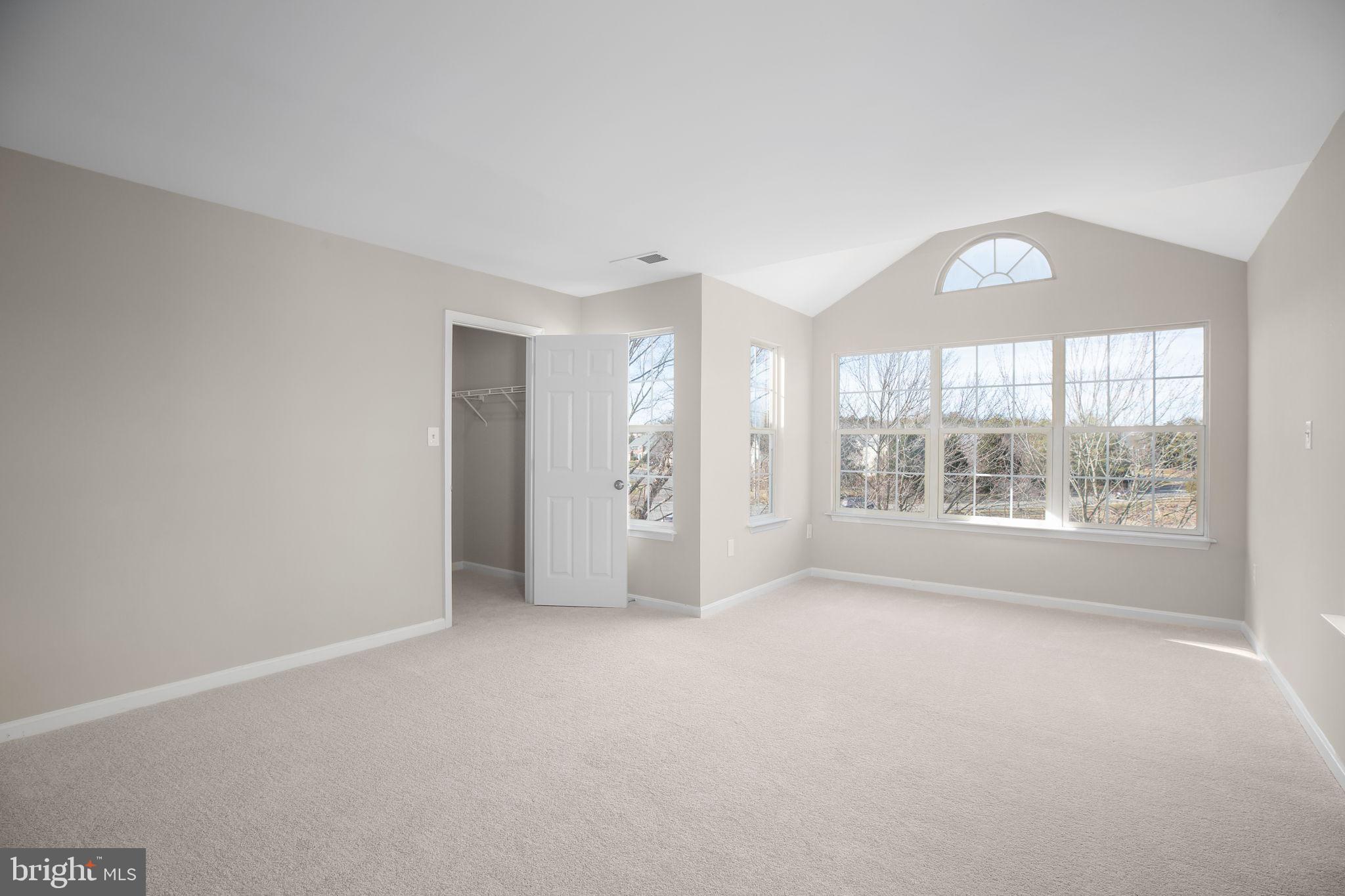 WELLINGTON/CLOVERHILL - Residential