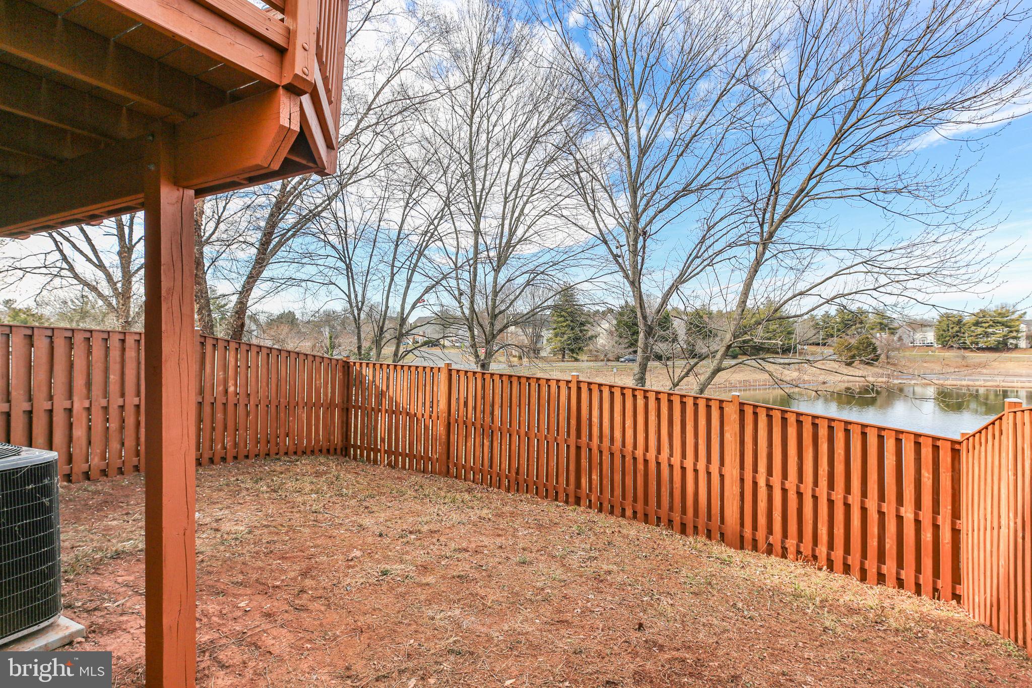 WELLINGTON/CLOVERHILL - Residential