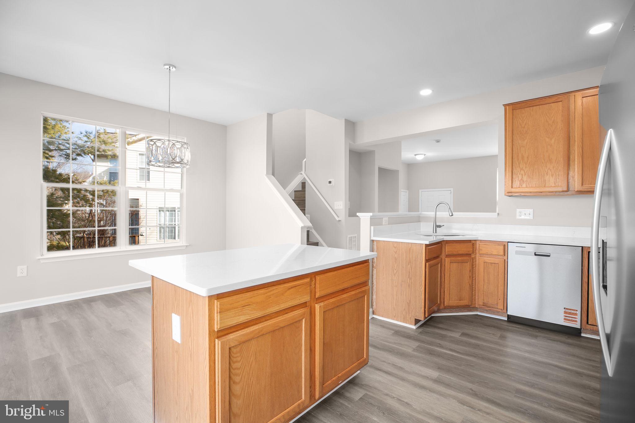 WELLINGTON/CLOVERHILL - Residential