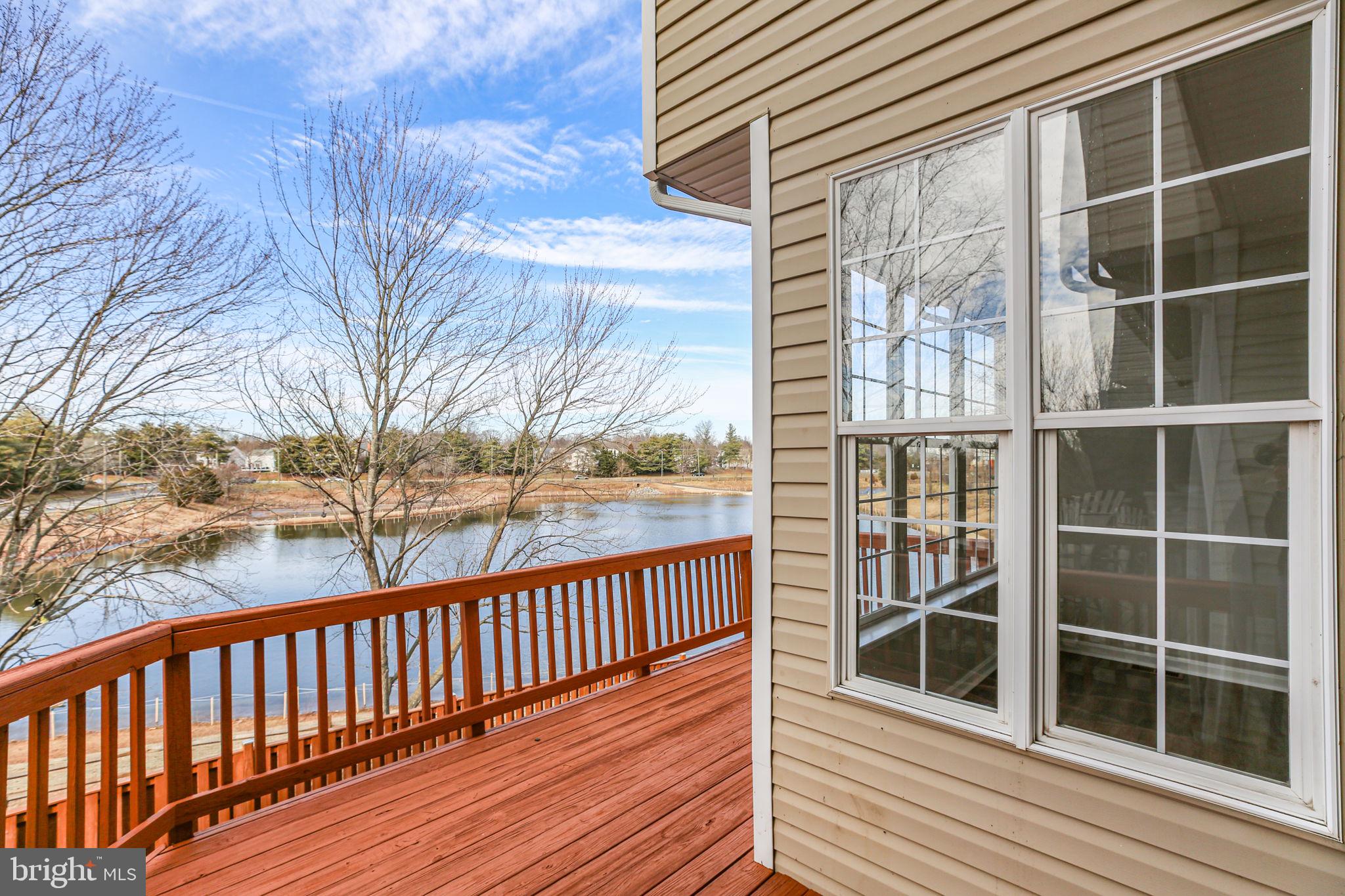 WELLINGTON/CLOVERHILL - Residential