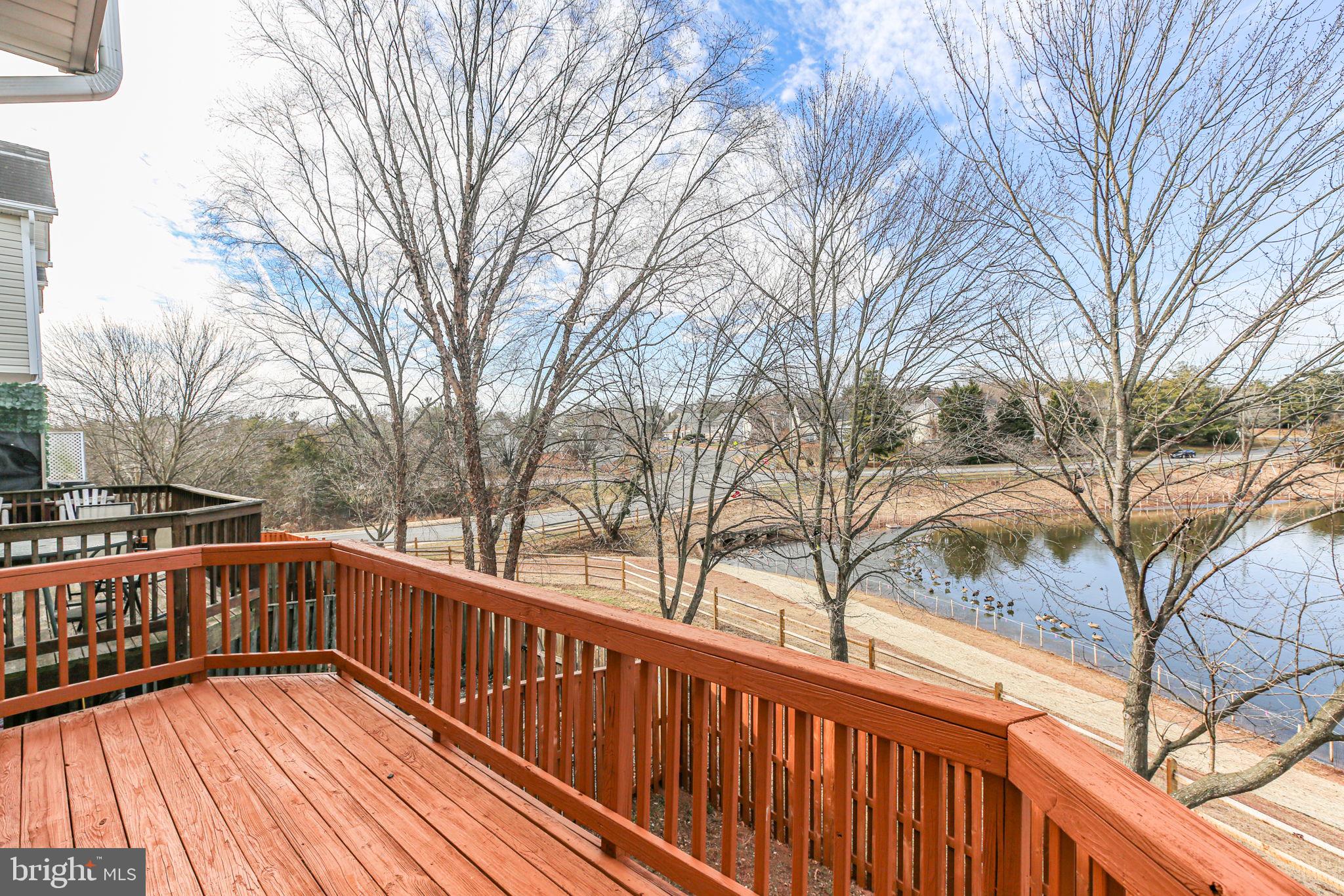 WELLINGTON/CLOVERHILL - Residential