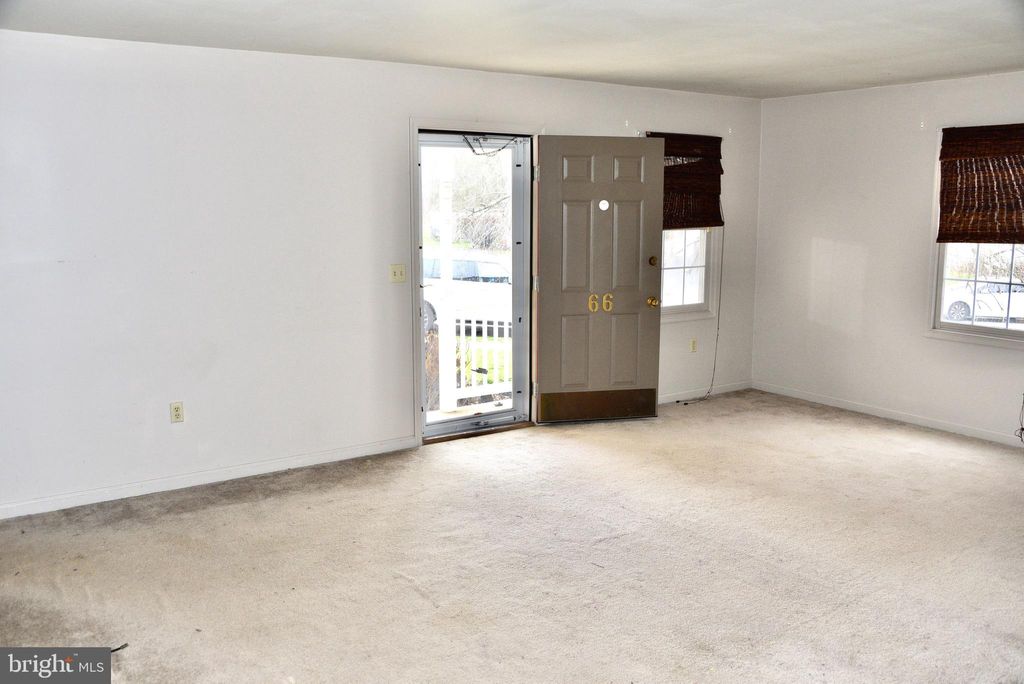 Photo of 66 RED STONE CIR, REINHOLDS, PA 17569 (MLS # PALA2028658)