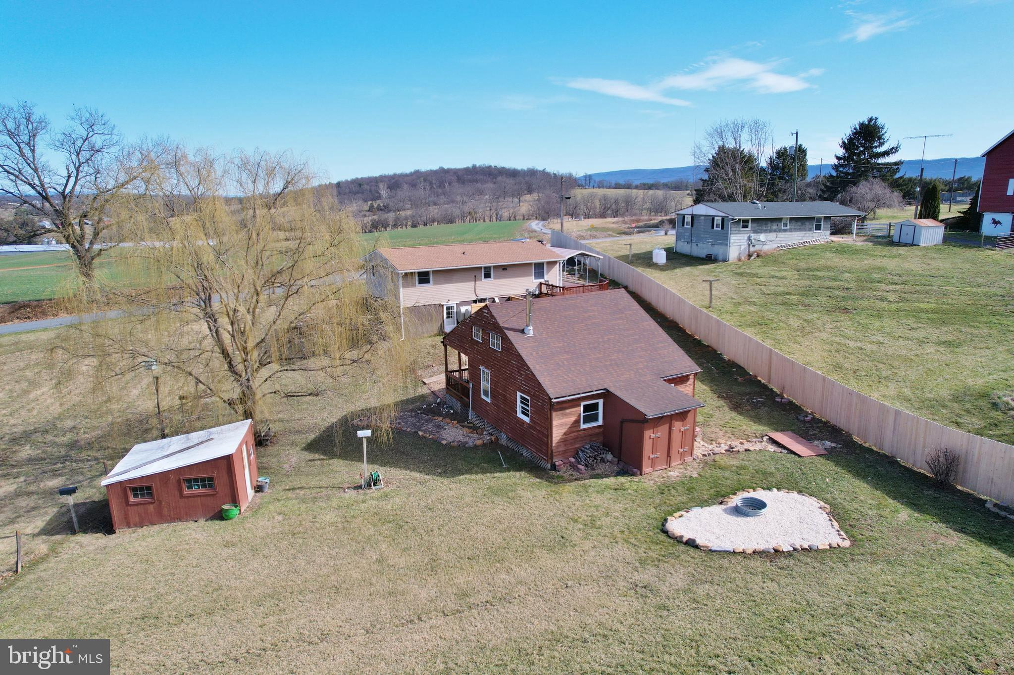 LONG MEADOWS - Residential