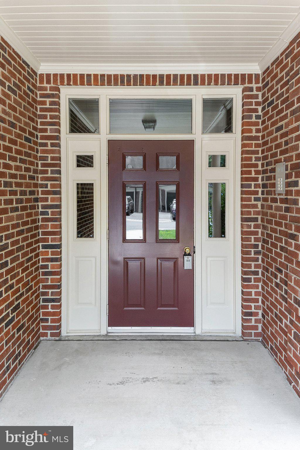 GLEN HOLLOW - Residential Lease