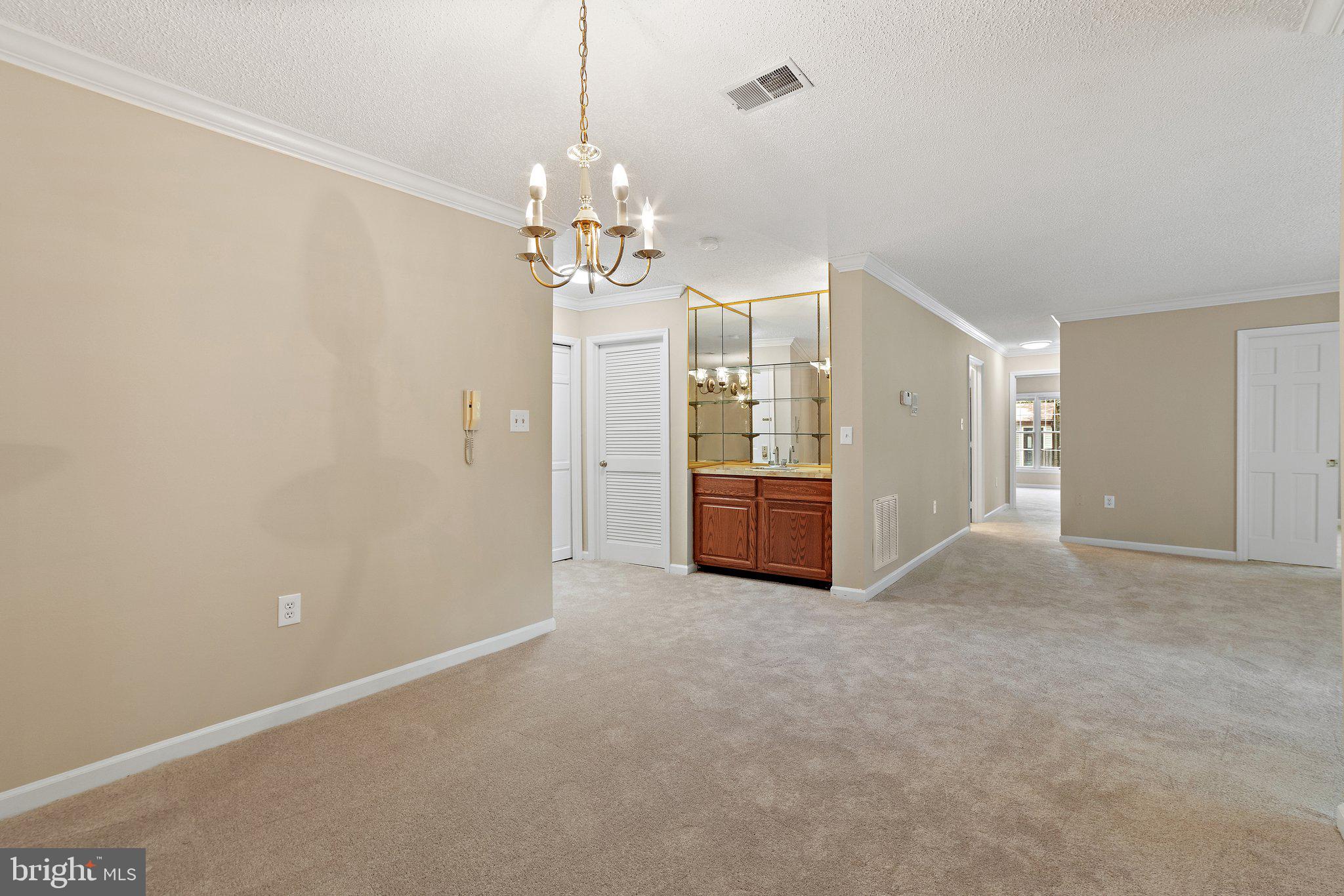 GLEN HOLLOW - Residential Lease