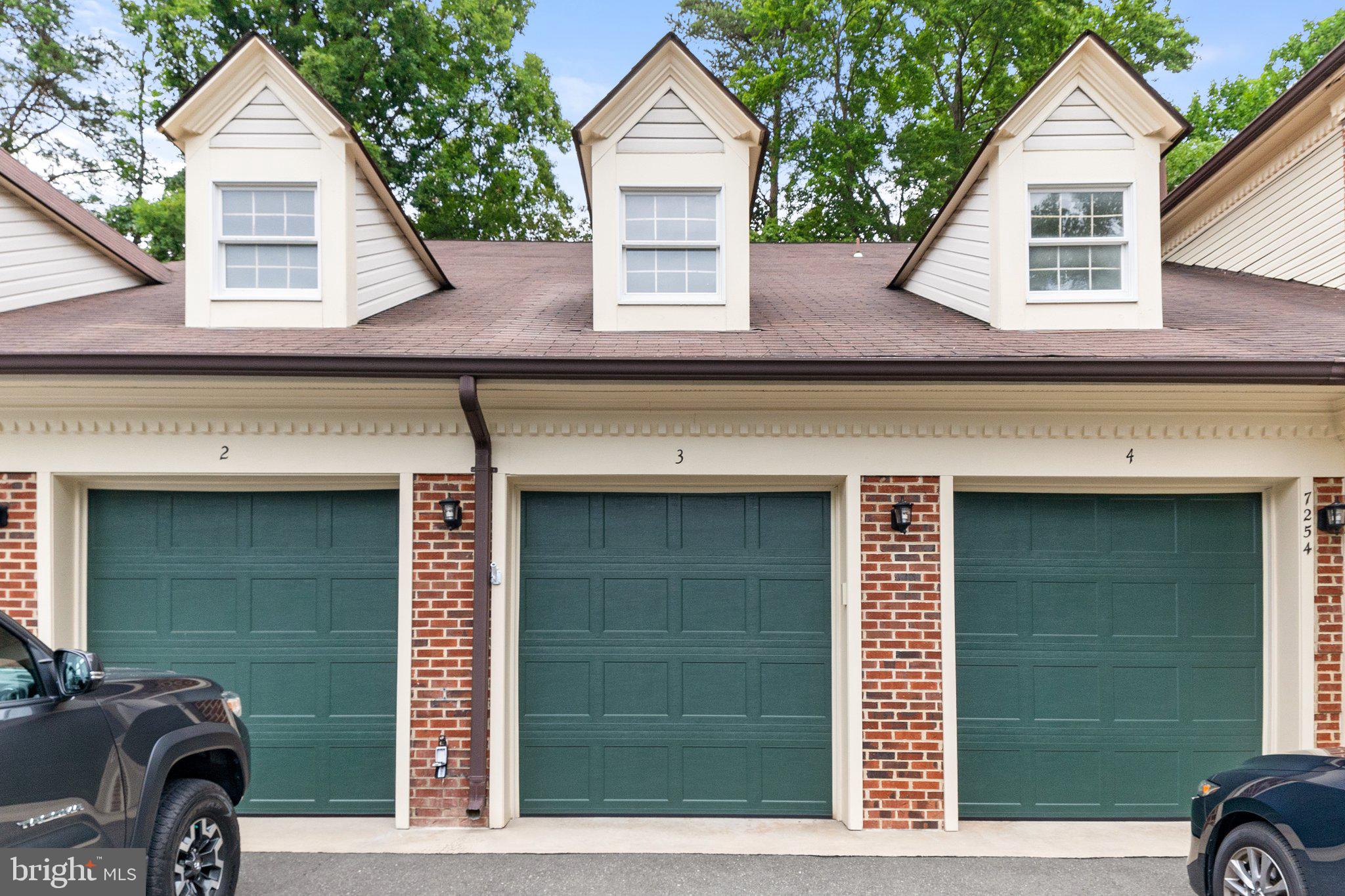 GLEN HOLLOW - Residential Lease