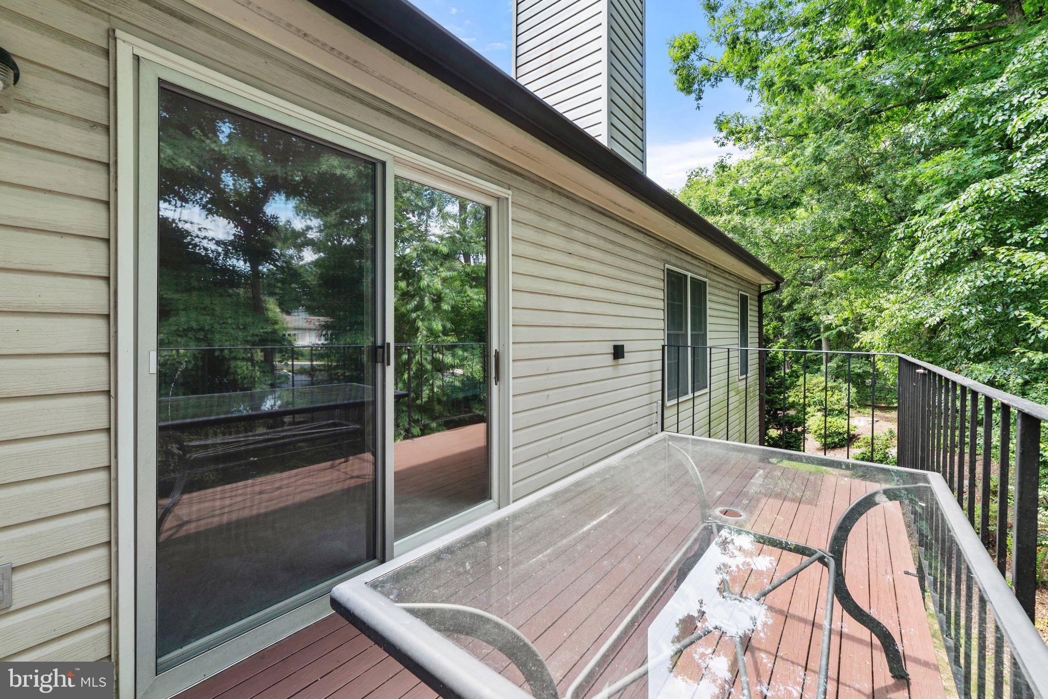 GLEN HOLLOW - Residential Lease