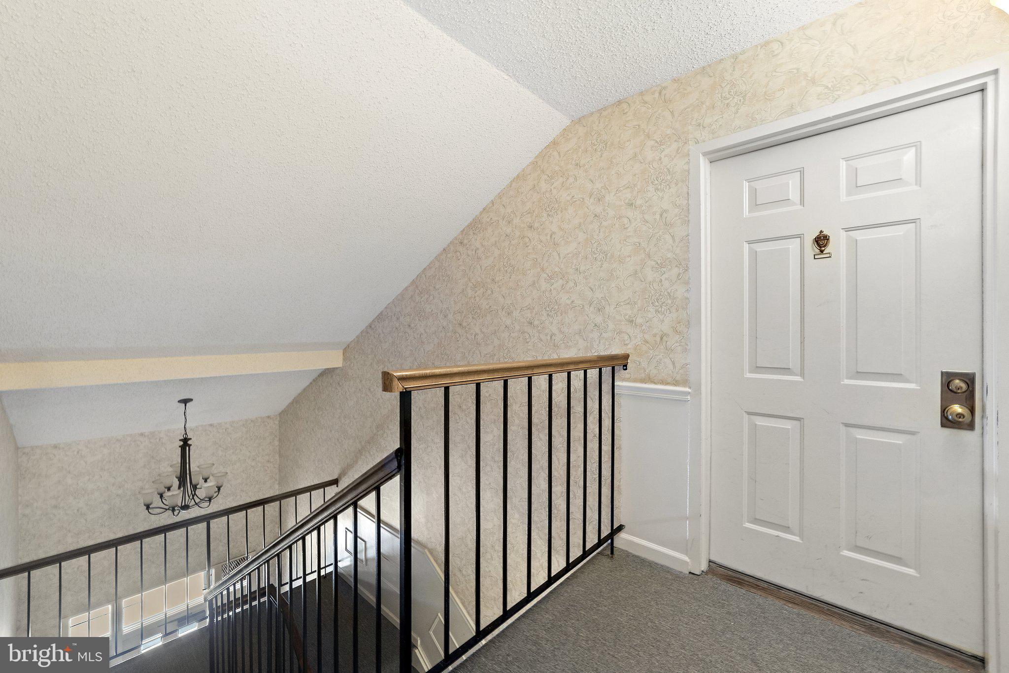 GLEN HOLLOW - Residential Lease