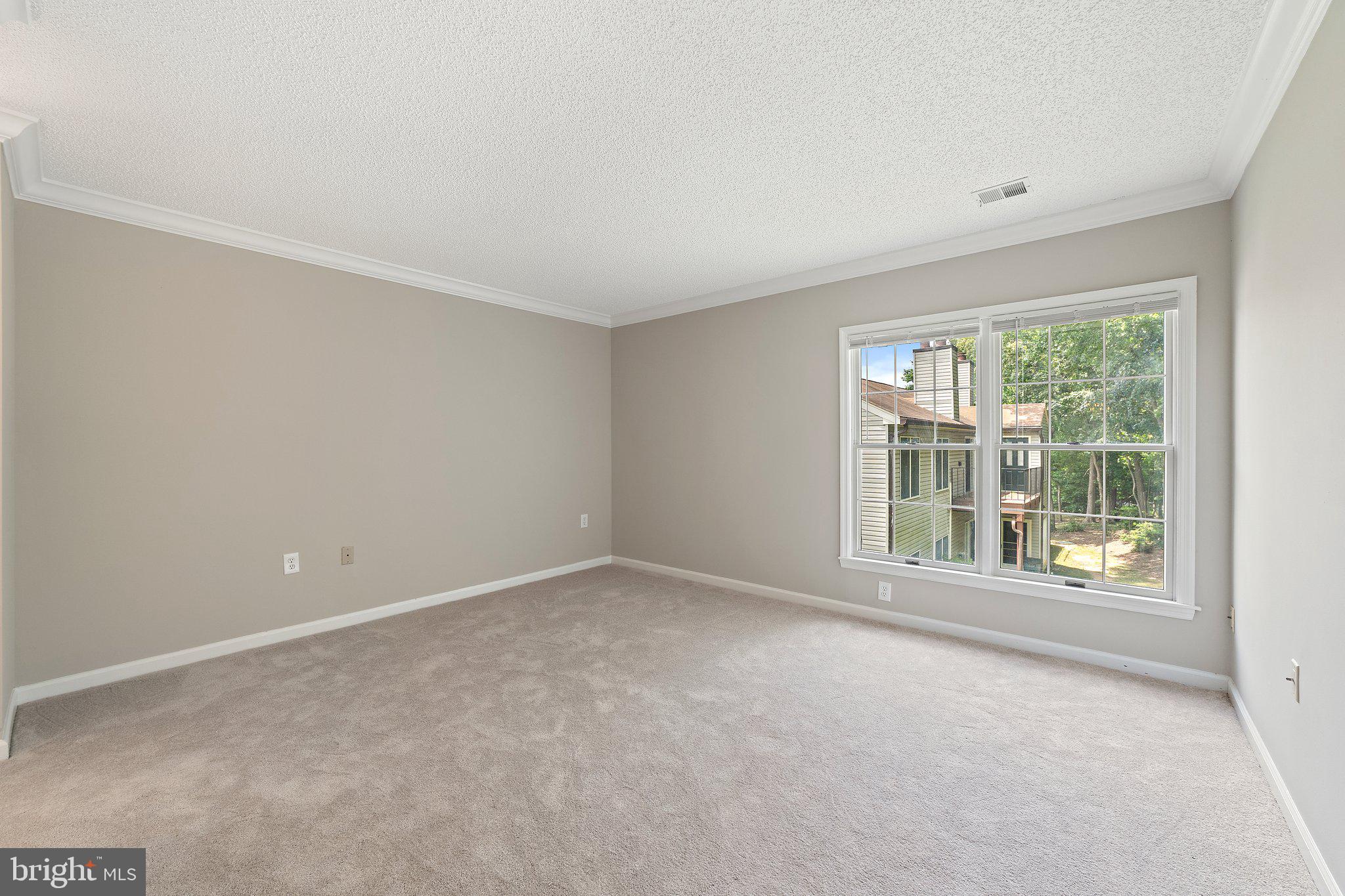 GLEN HOLLOW - Residential Lease