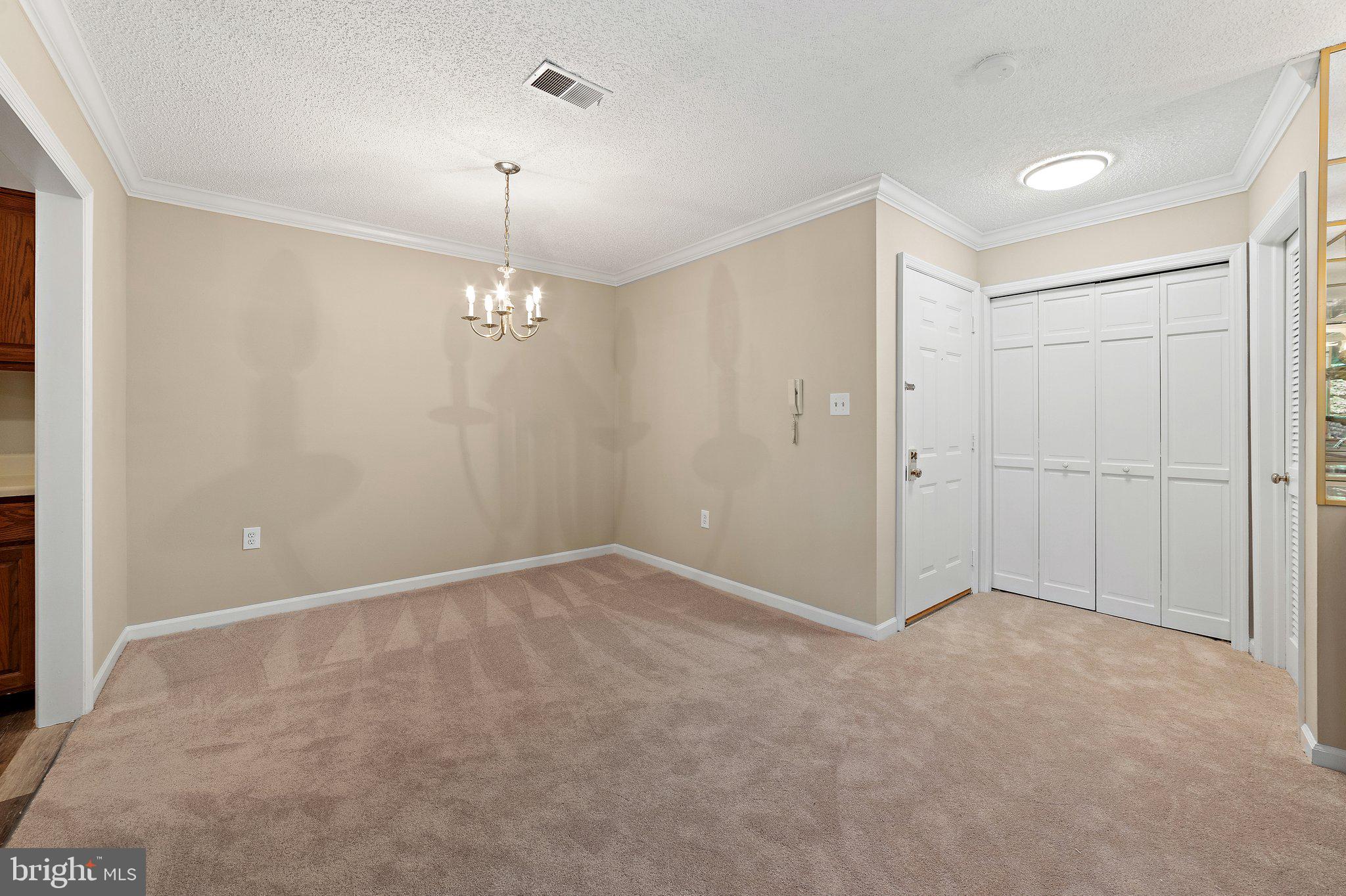 GLEN HOLLOW - Residential Lease