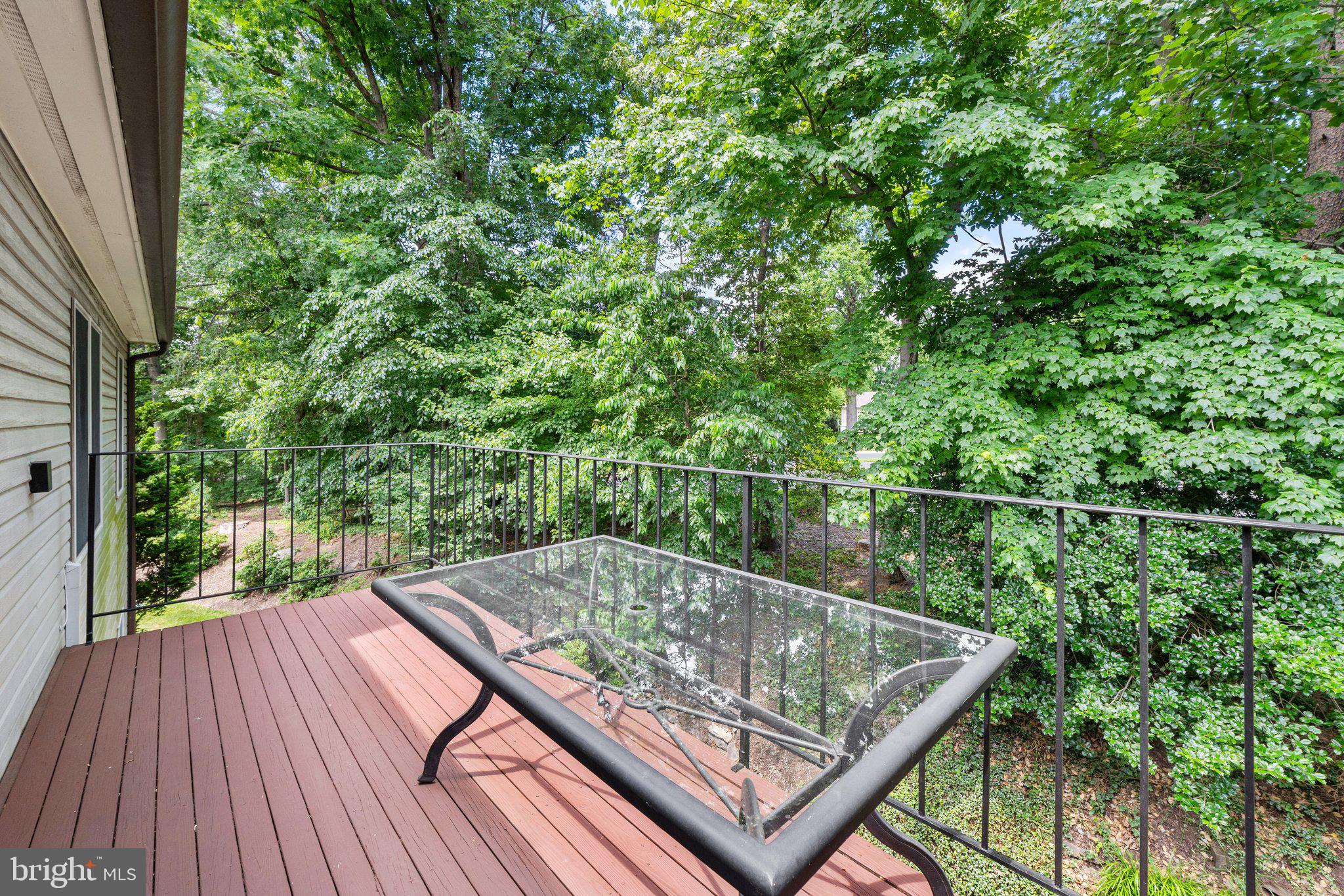 GLEN HOLLOW - Residential Lease