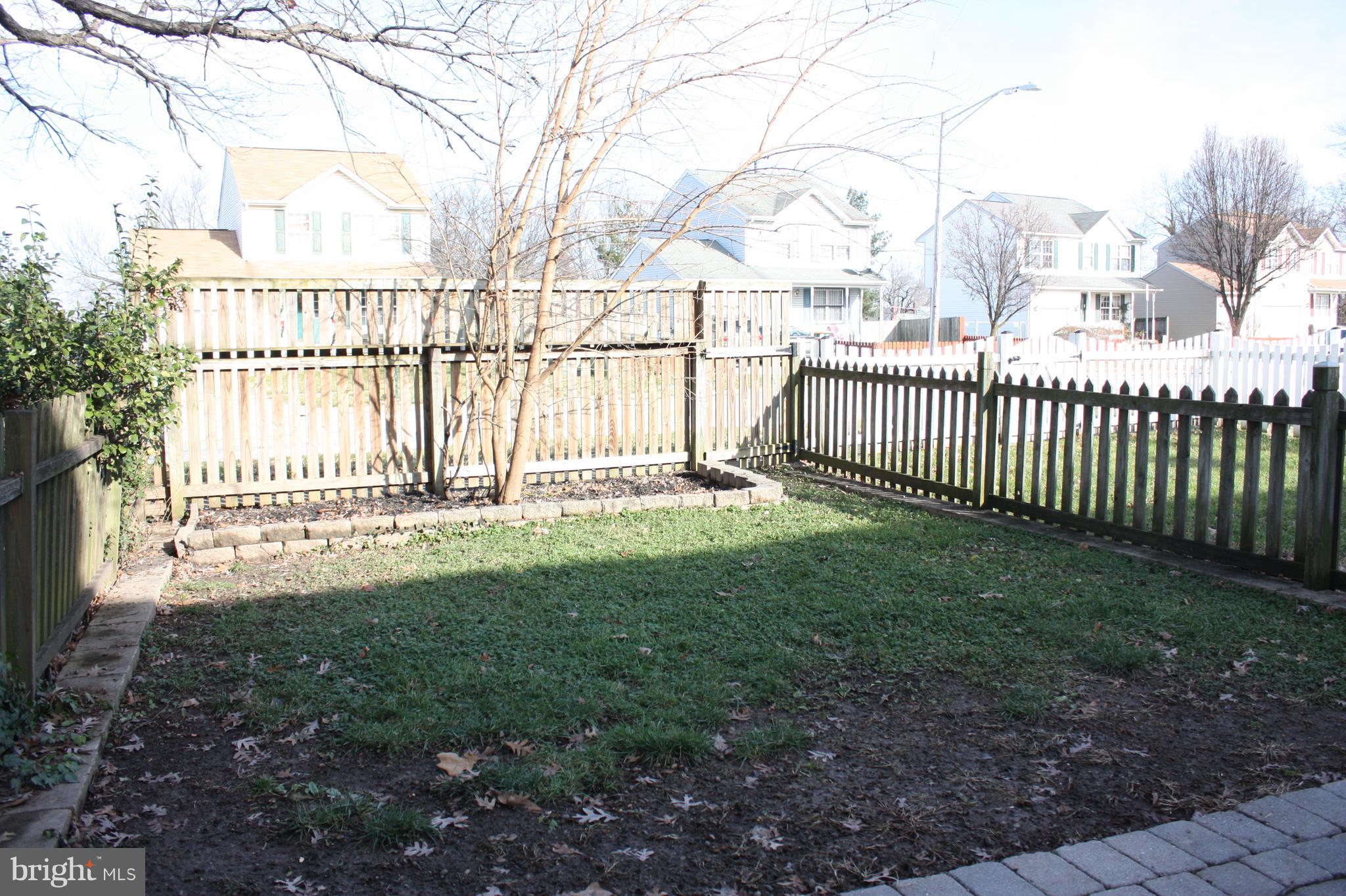 LANDSDOWNE - Residential