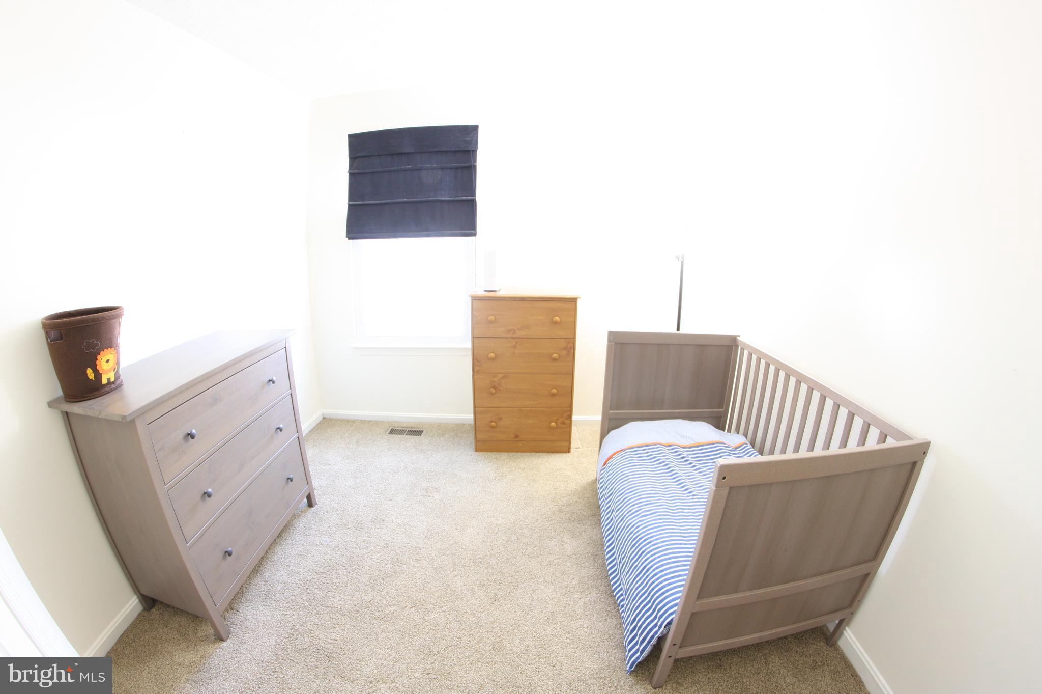 LANDSDOWNE - Residential