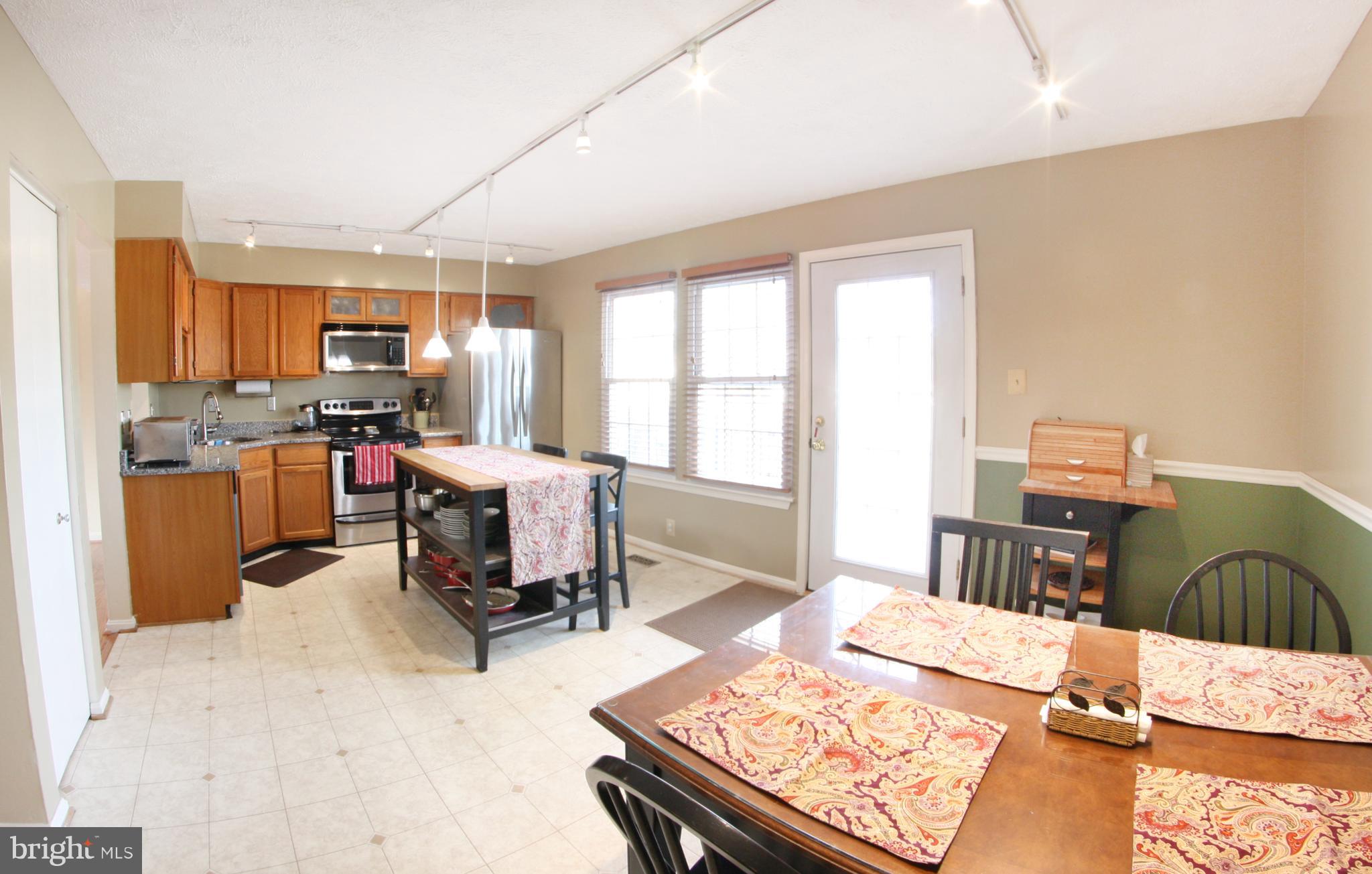 LANDSDOWNE - Residential