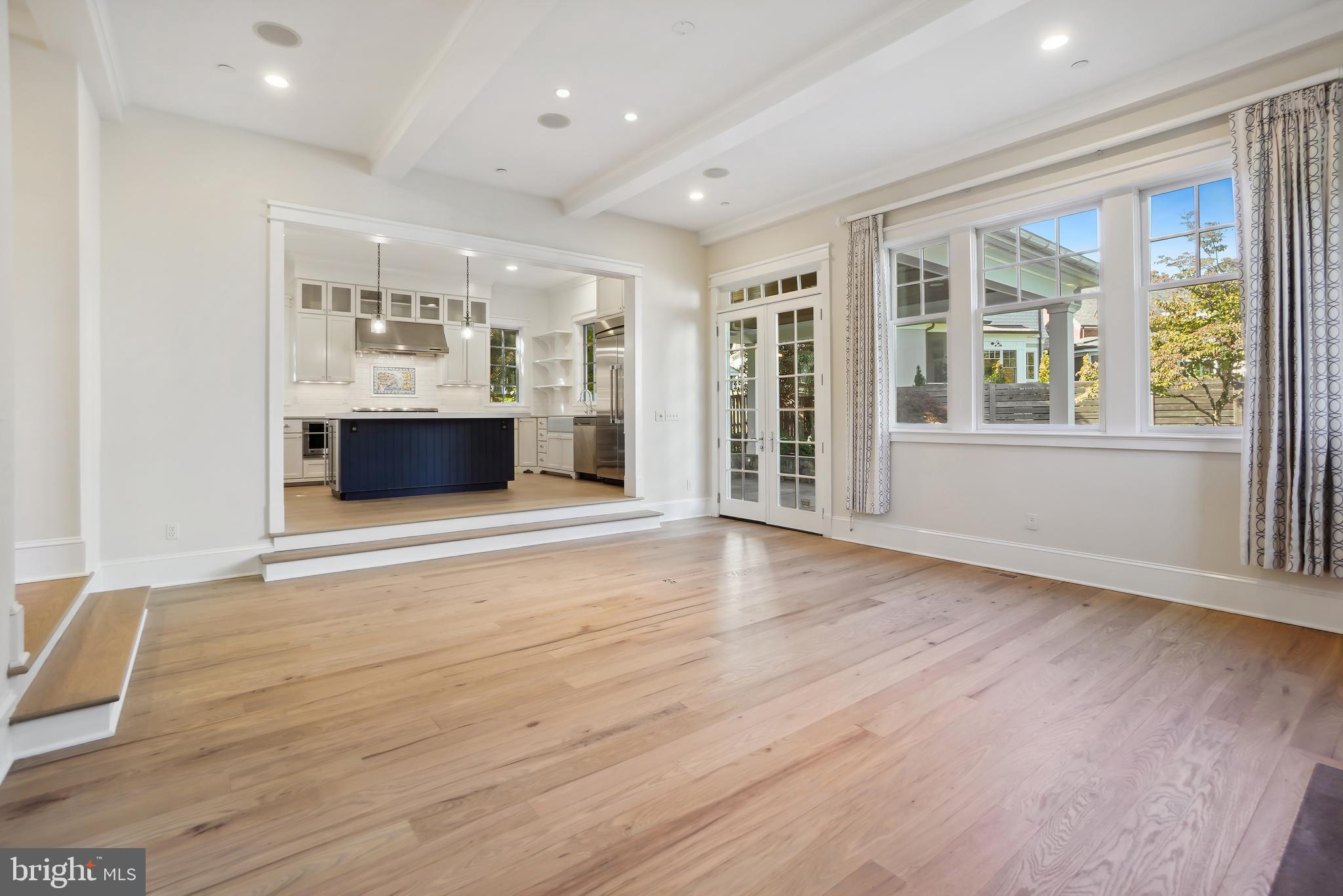 BATTERY PARK - Residential