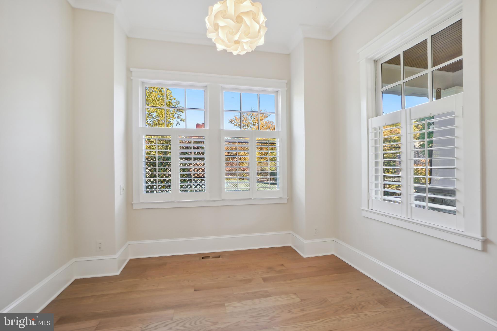 BATTERY PARK - Residential