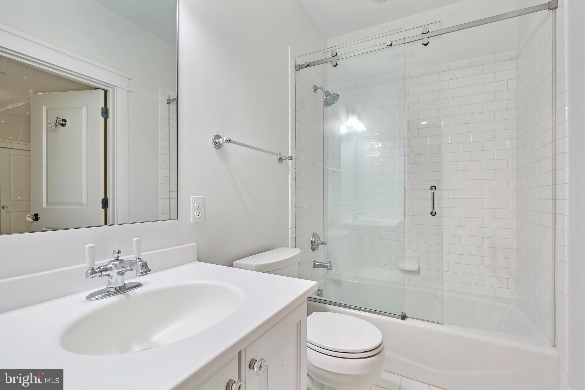 BATTERY PARK - Residential