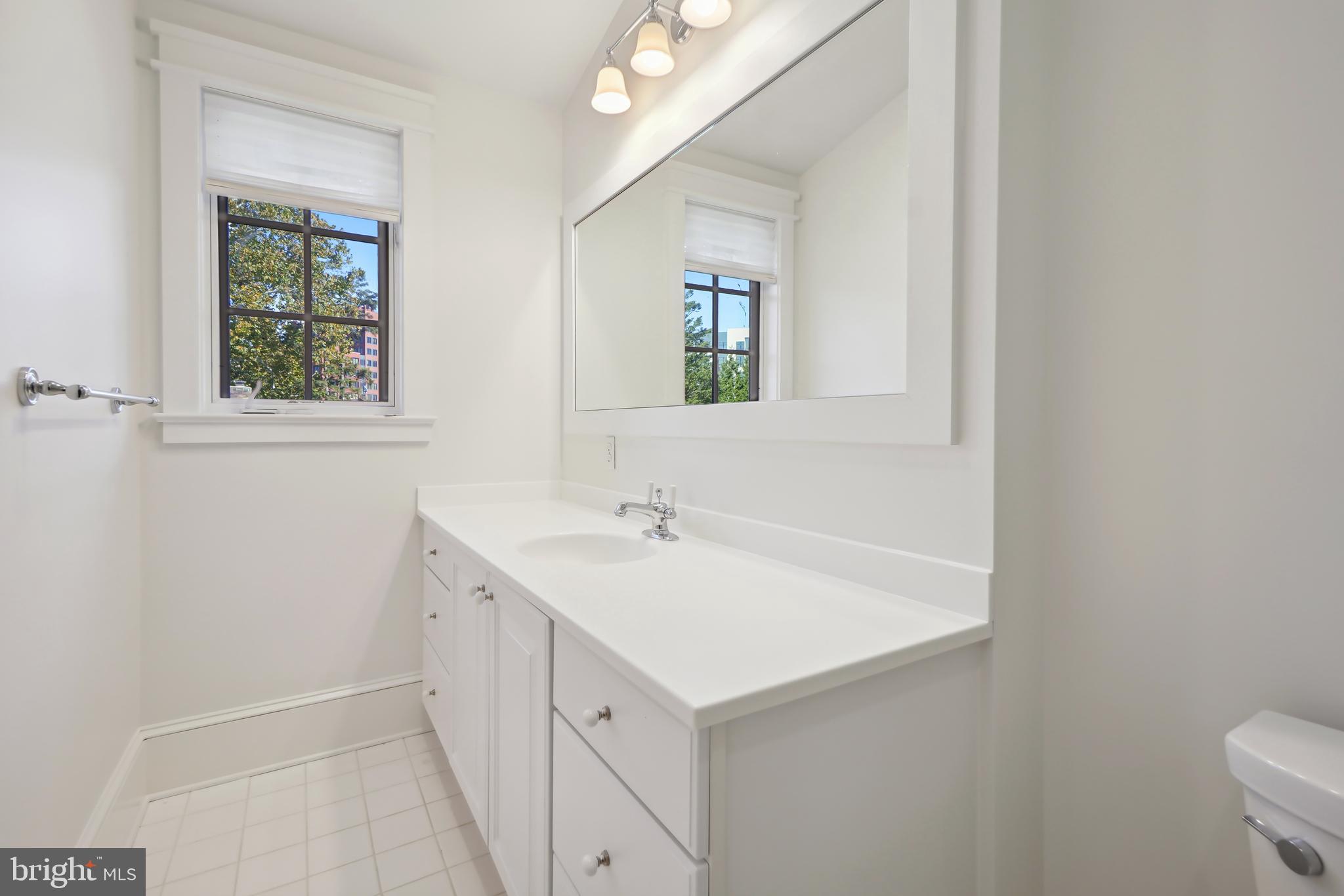 BATTERY PARK - Residential