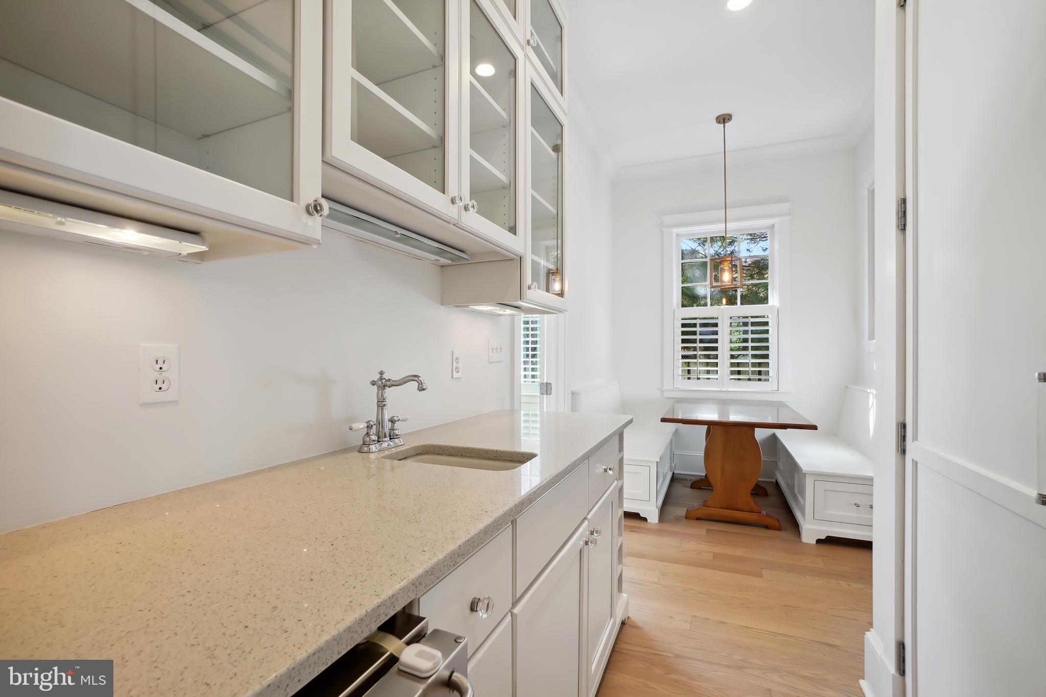 BATTERY PARK - Residential