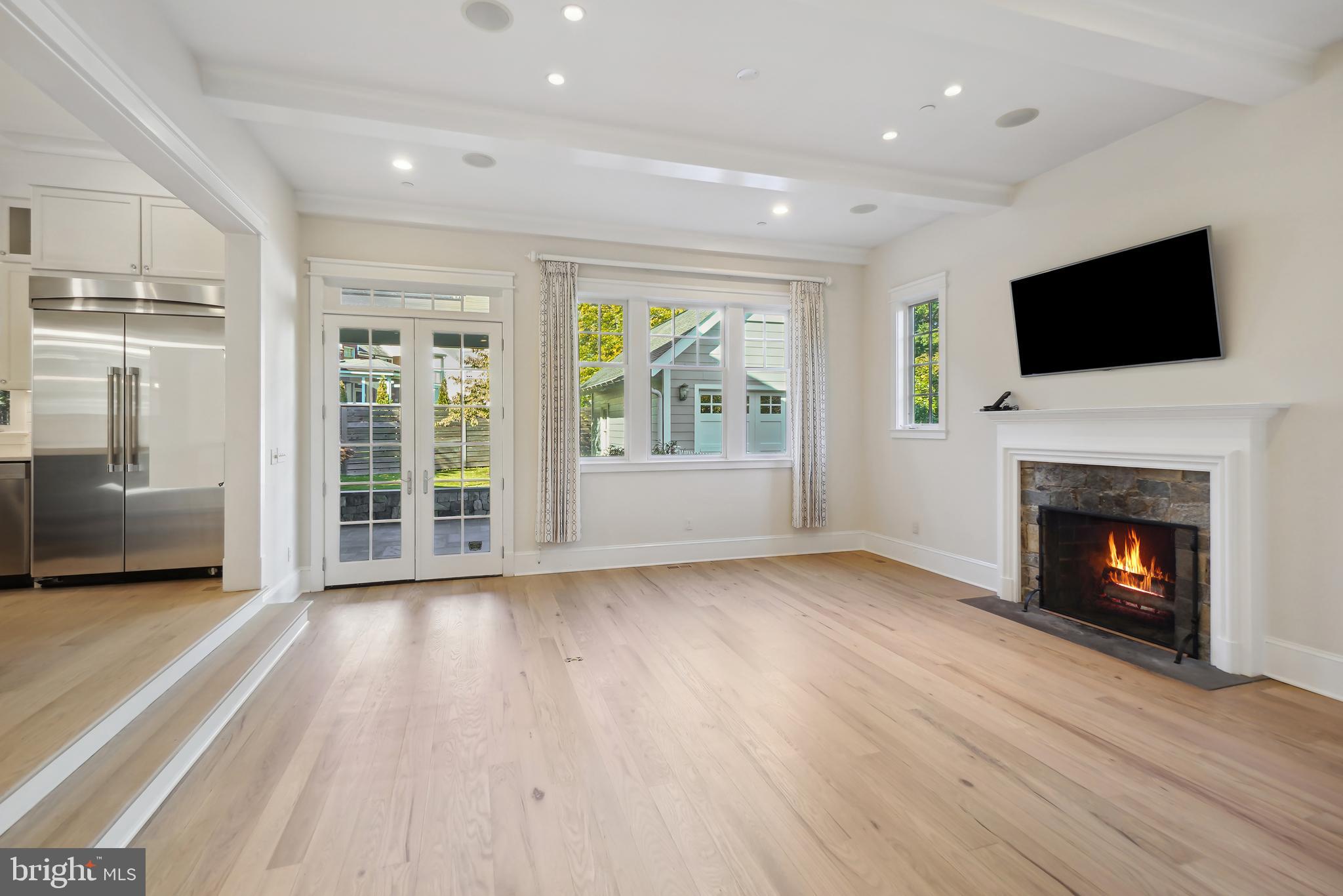 BATTERY PARK - Residential