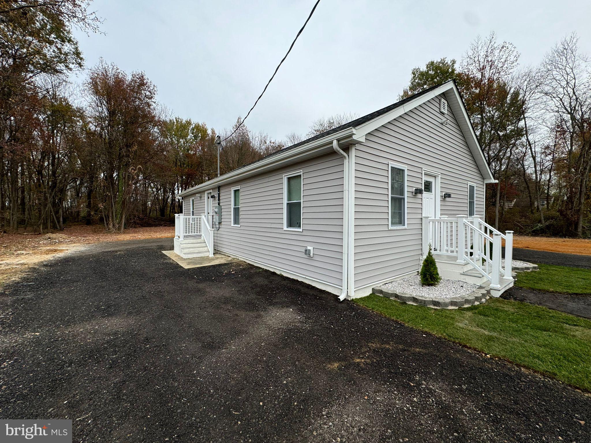 111 E DEL A VUE AVENUE