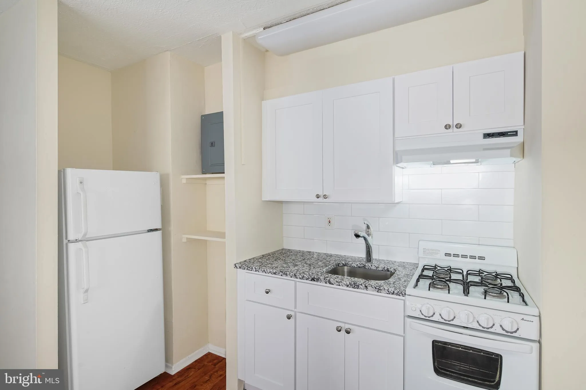 Philadelphia, Pennsylvania 19103, United States, ,1 BathroomBathrooms,Residential,Active,125546