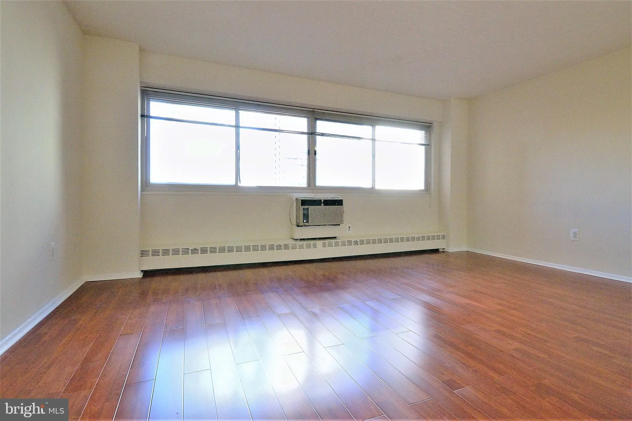 Philadelphia, Pennsylvania 19103, United States, ,1 BathroomBathrooms,Residential,Active,125546