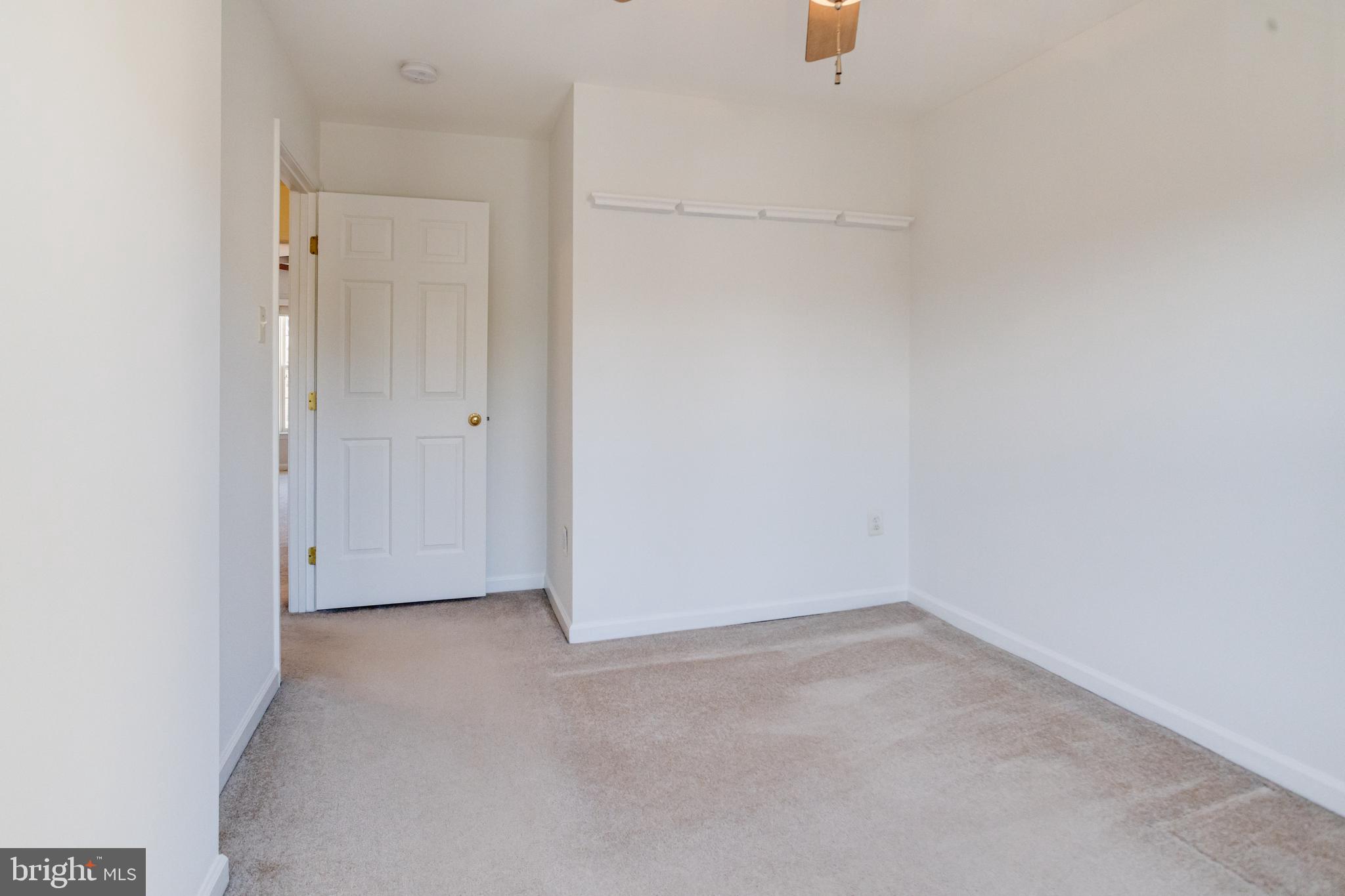 OATLAND FARM - Residential