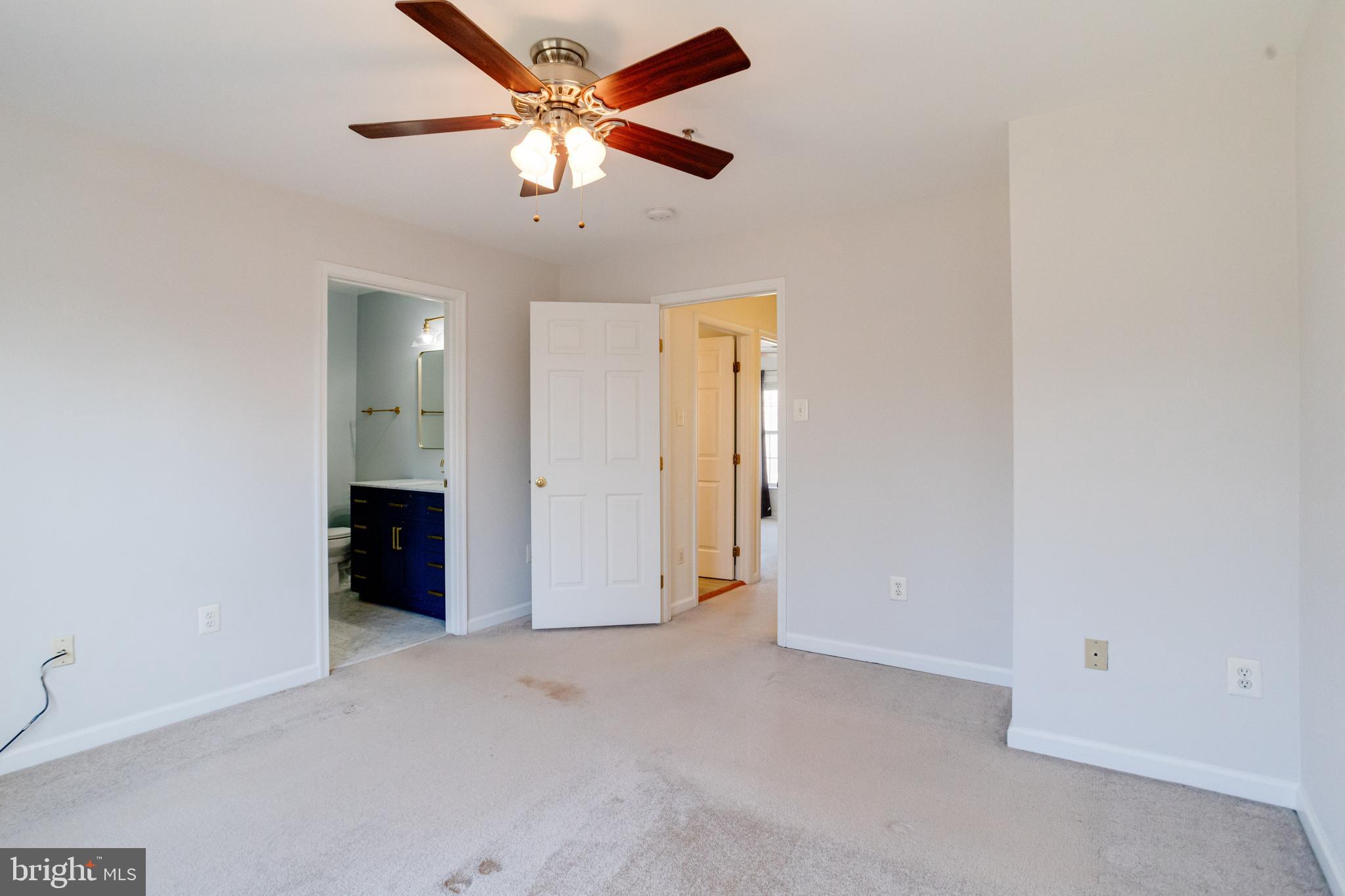 OATLAND FARM - Residential