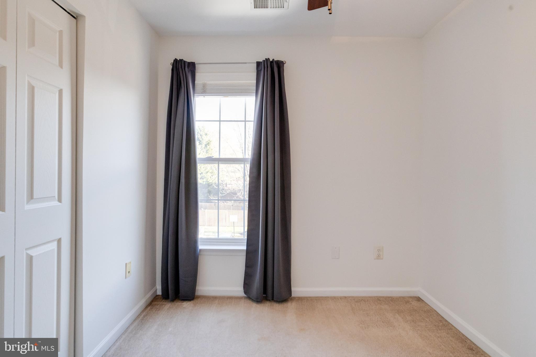 OATLAND FARM - Residential