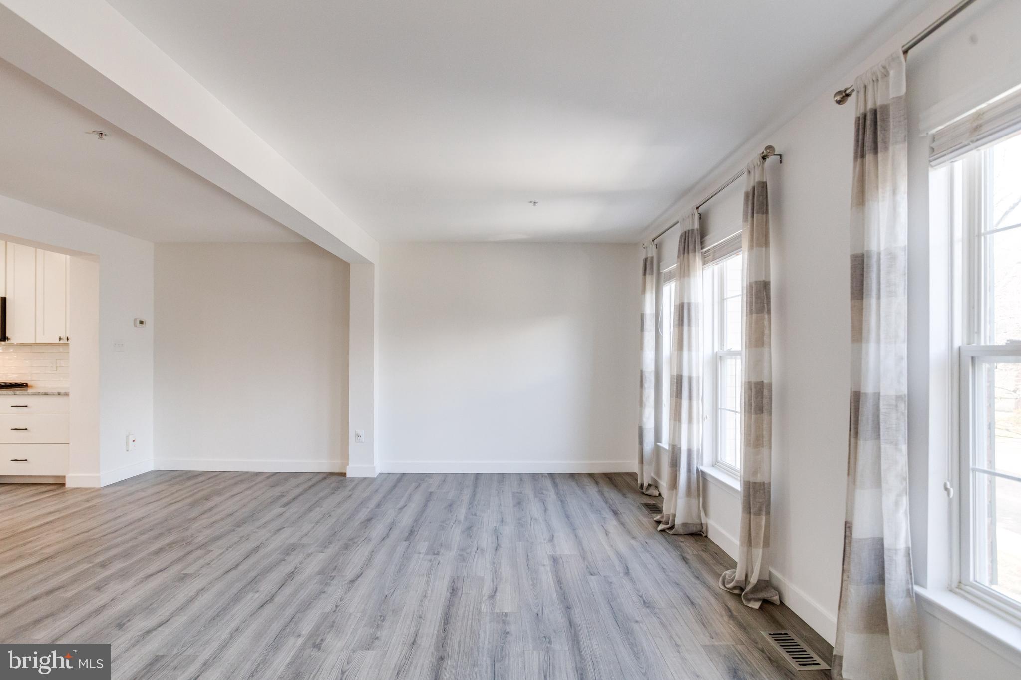 OATLAND FARM - Residential