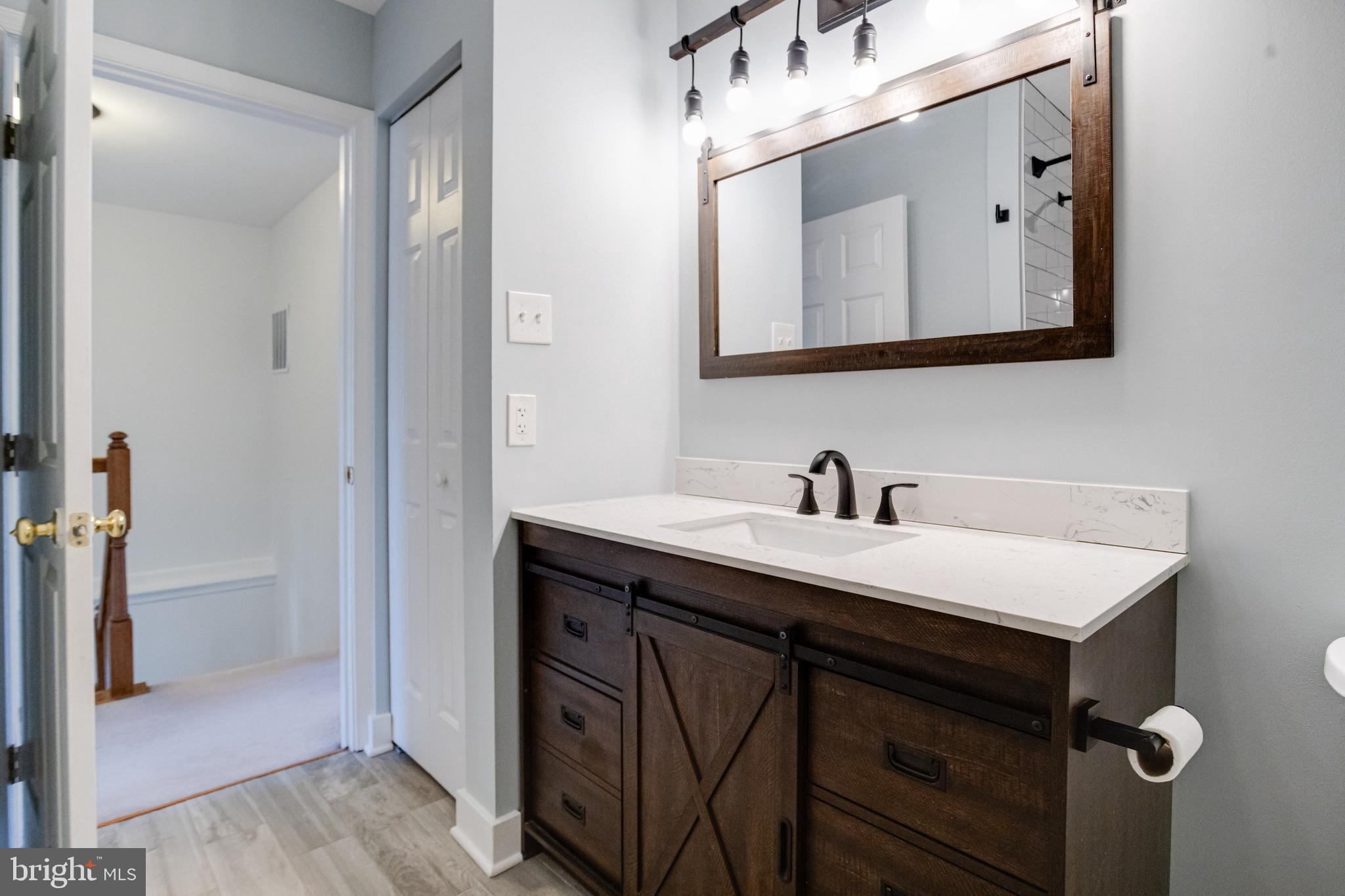 OATLAND FARM - Residential