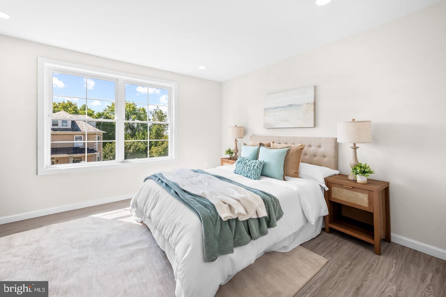 KENWOOD PARK - Residential