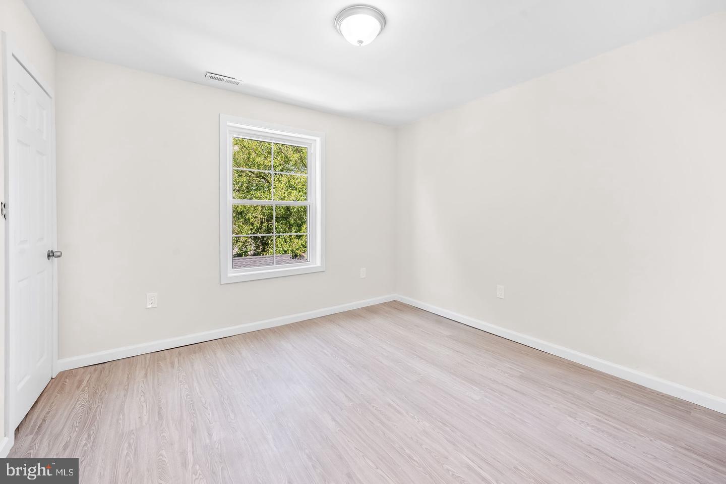 KENWOOD PARK - Residential