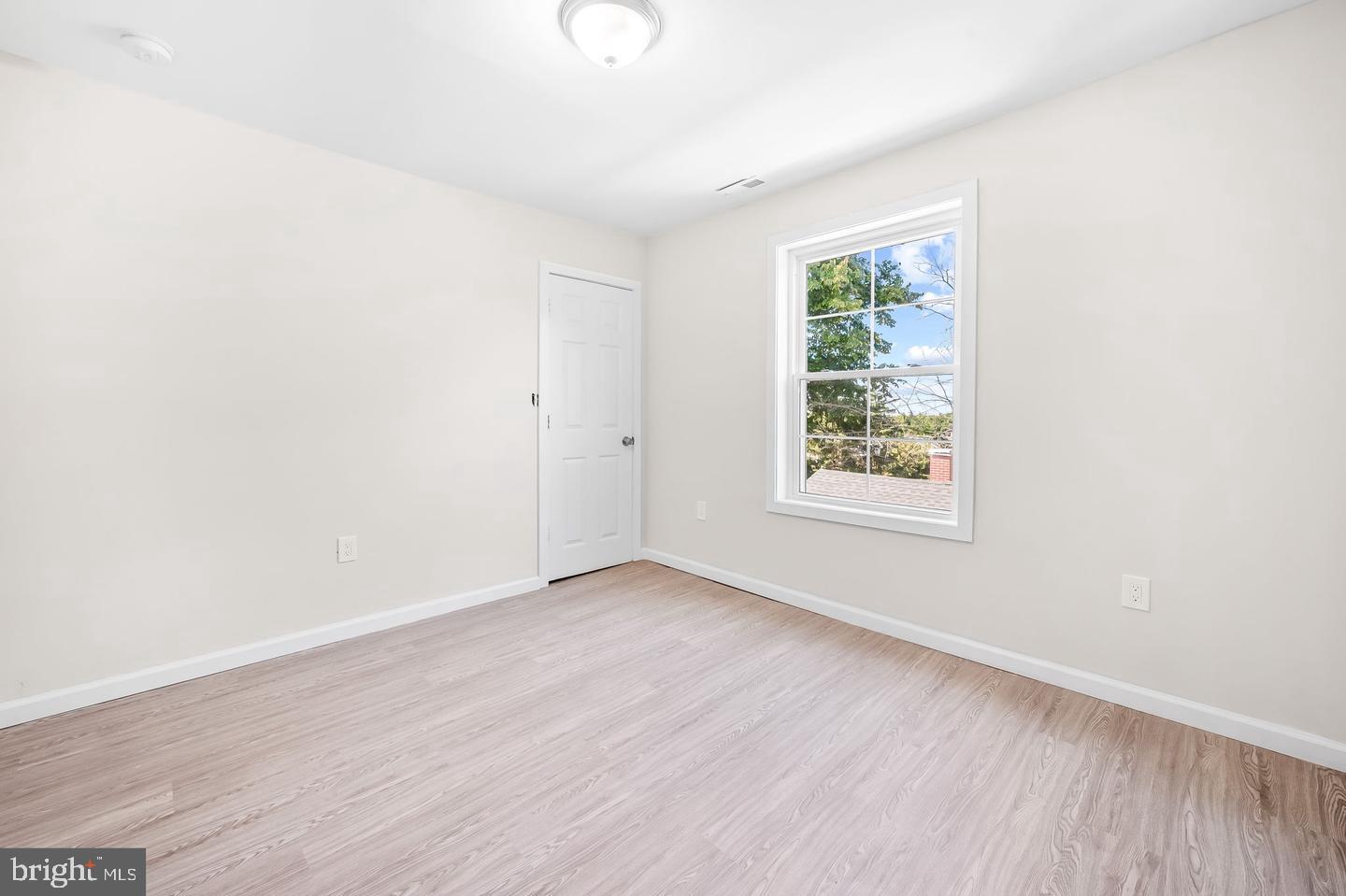 KENWOOD PARK - Residential