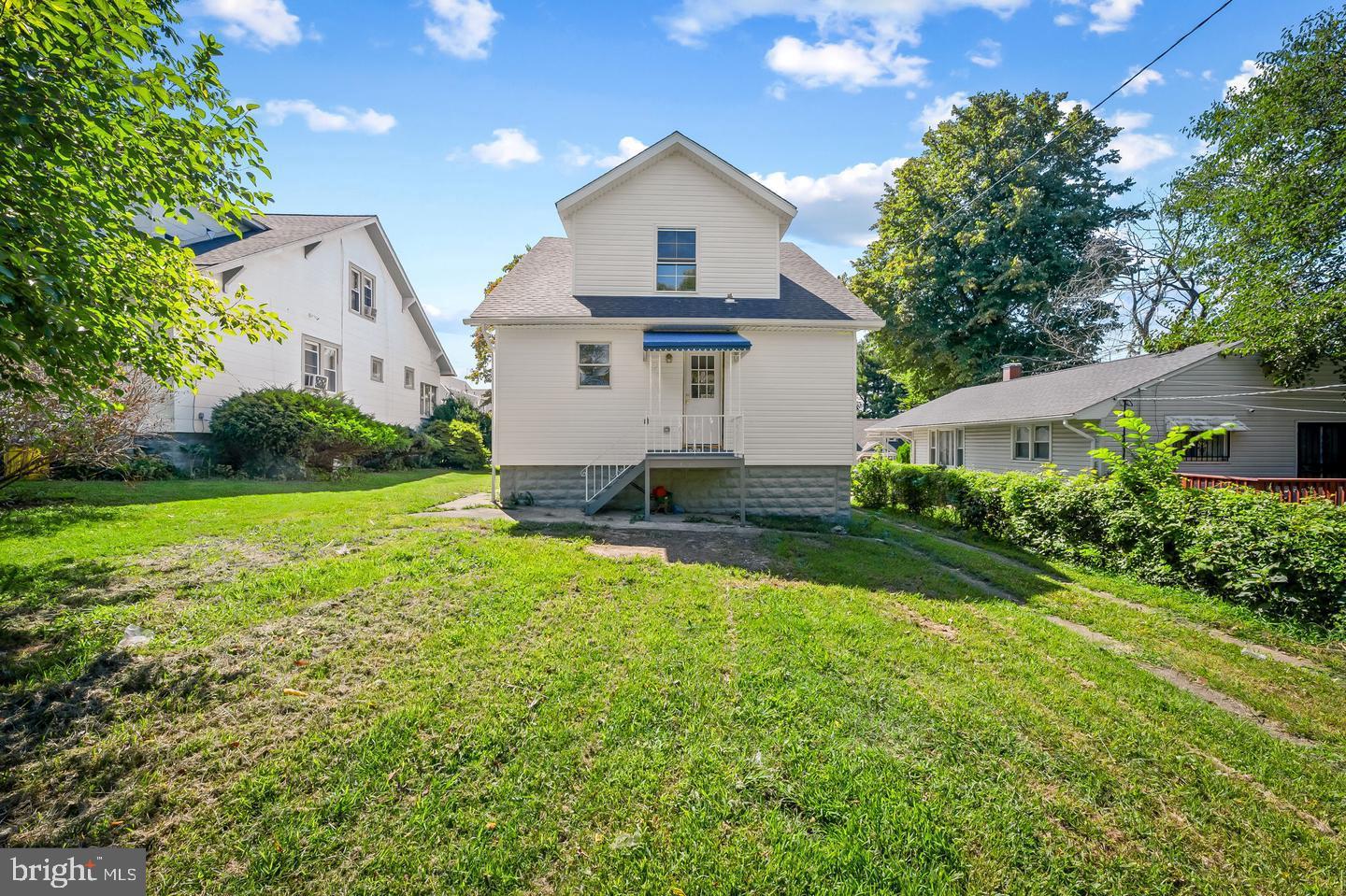 KENWOOD PARK - Residential