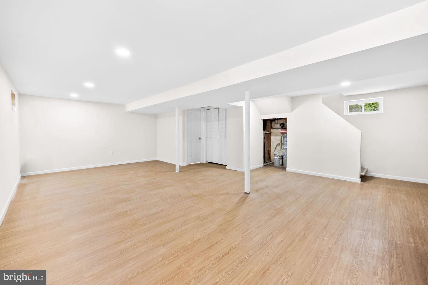 KENWOOD PARK - Residential